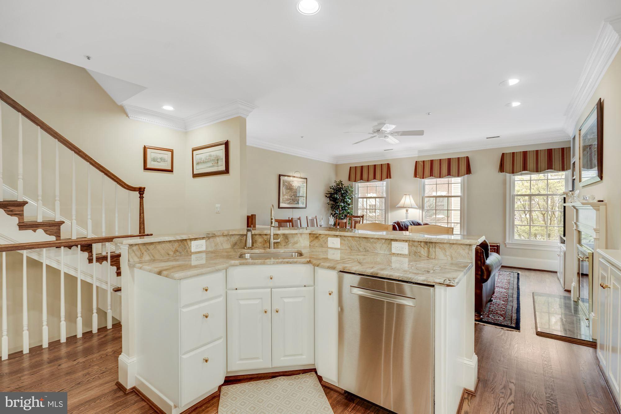 HARBORSIDE - Residential