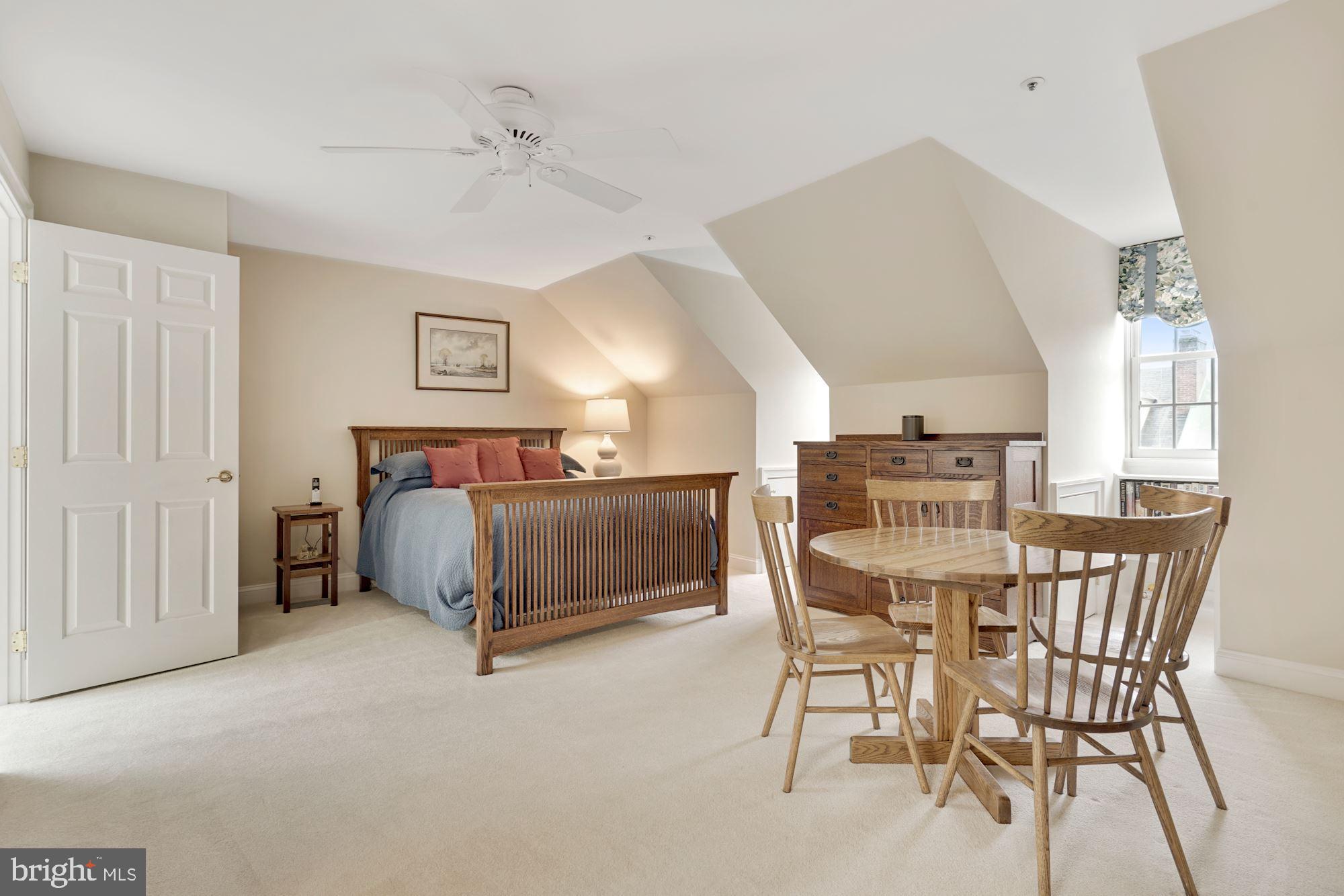 HARBORSIDE - Residential