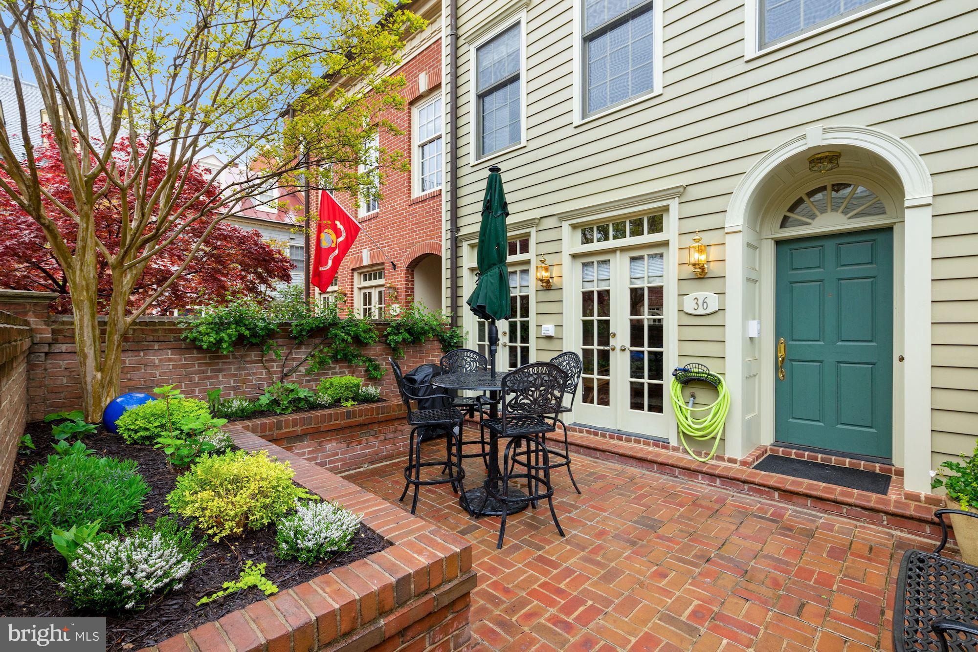 HARBORSIDE - Residential