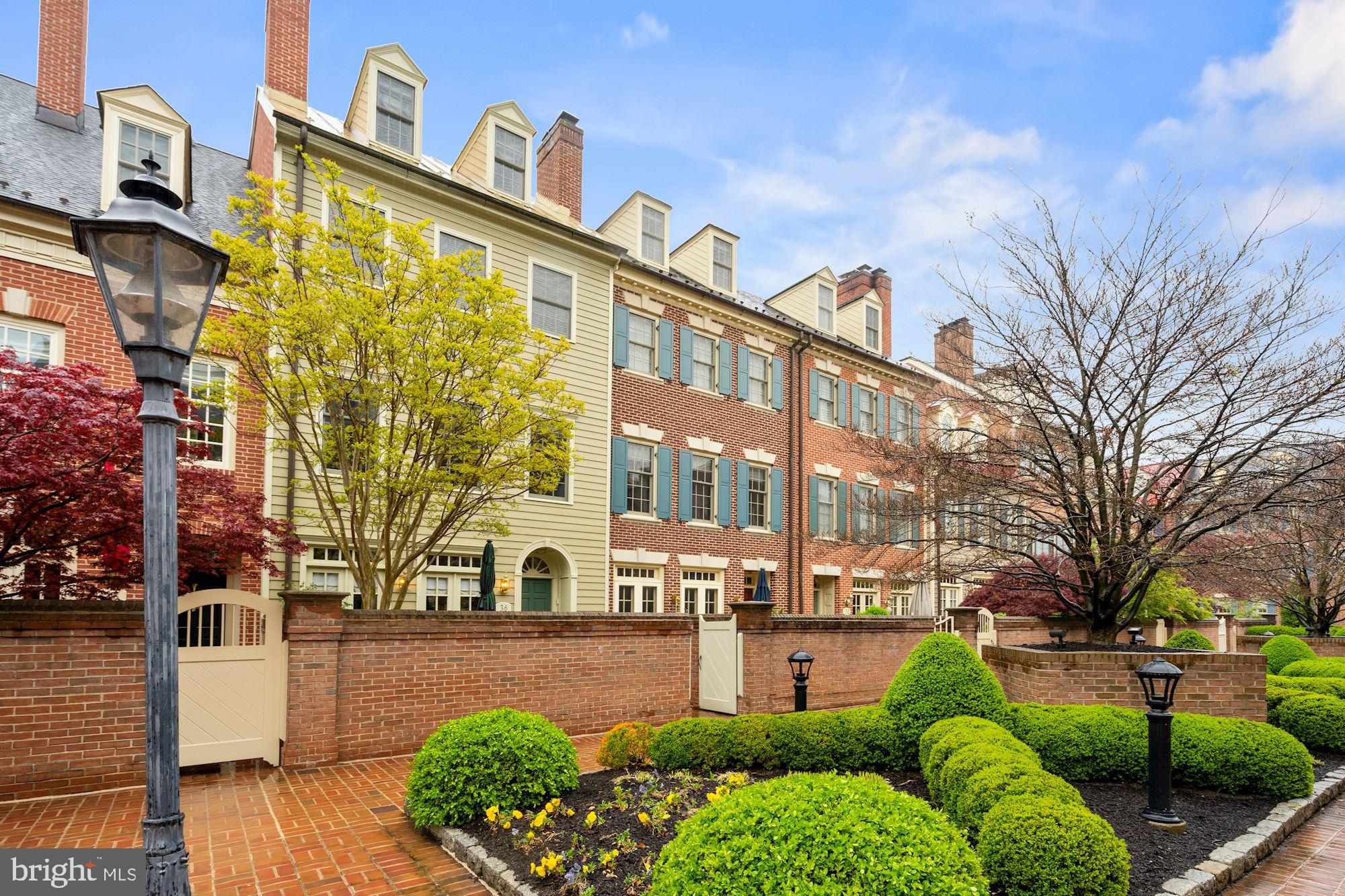 HARBORSIDE - Residential