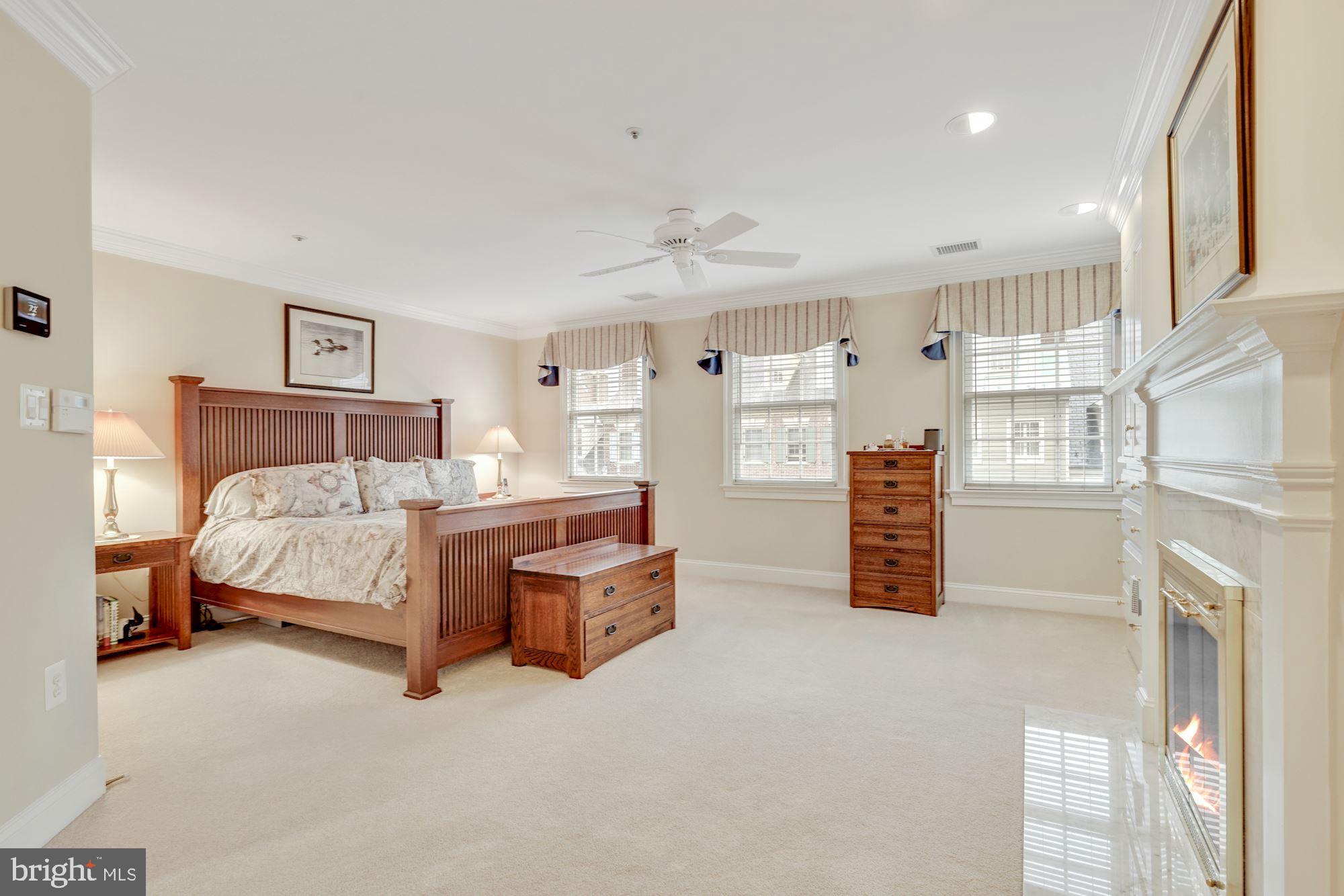 HARBORSIDE - Residential