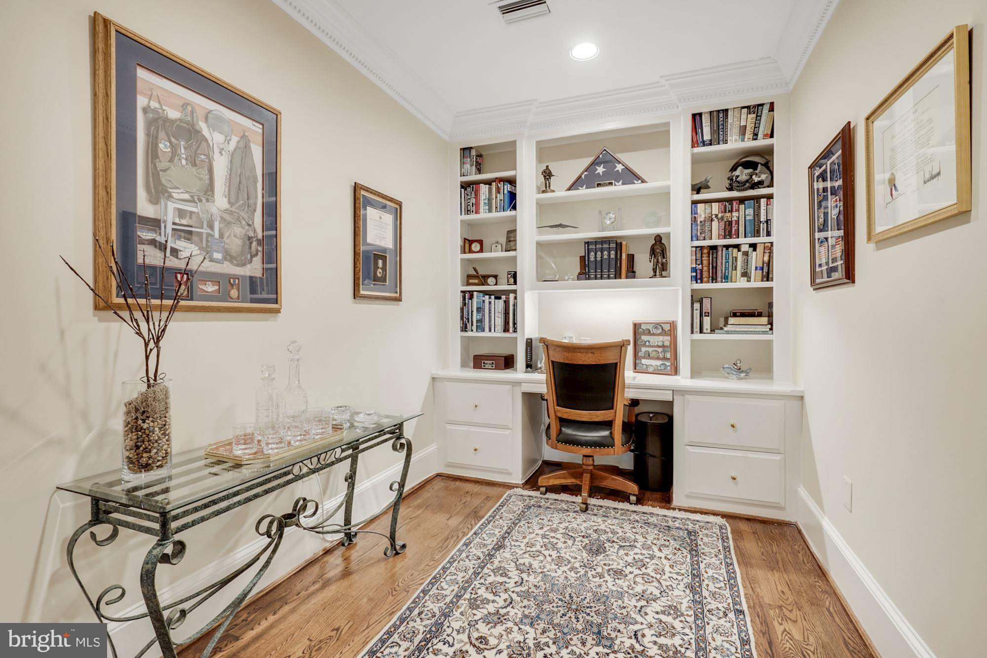 HARBORSIDE - Residential