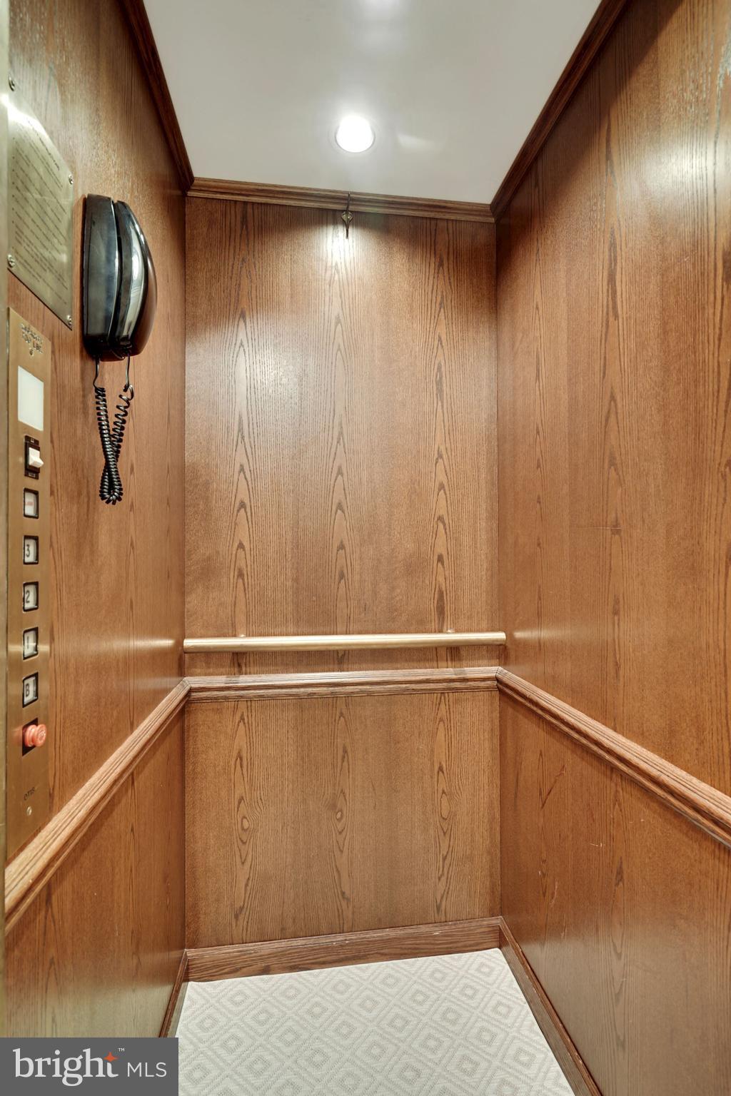 HARBORSIDE - Residential