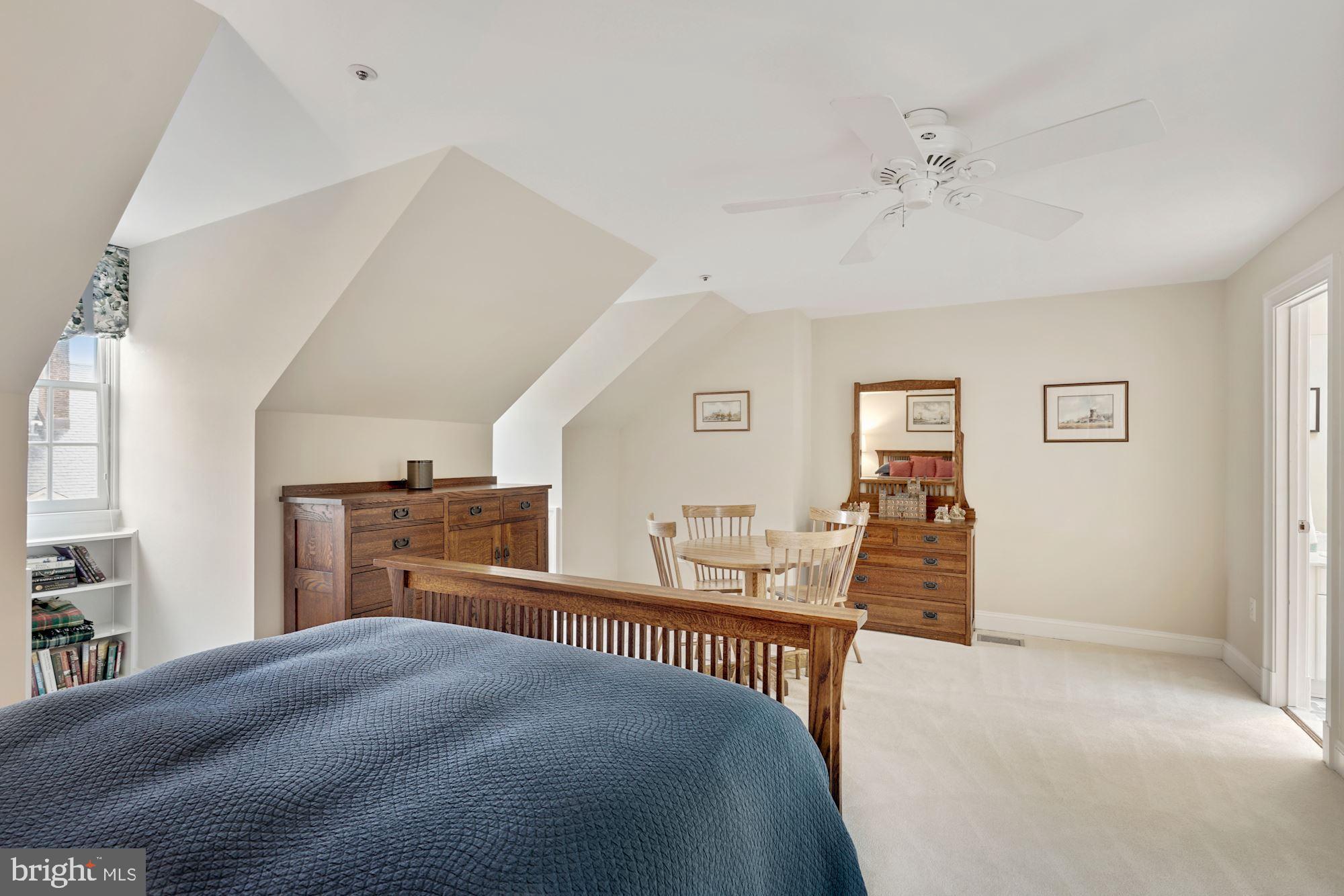 HARBORSIDE - Residential