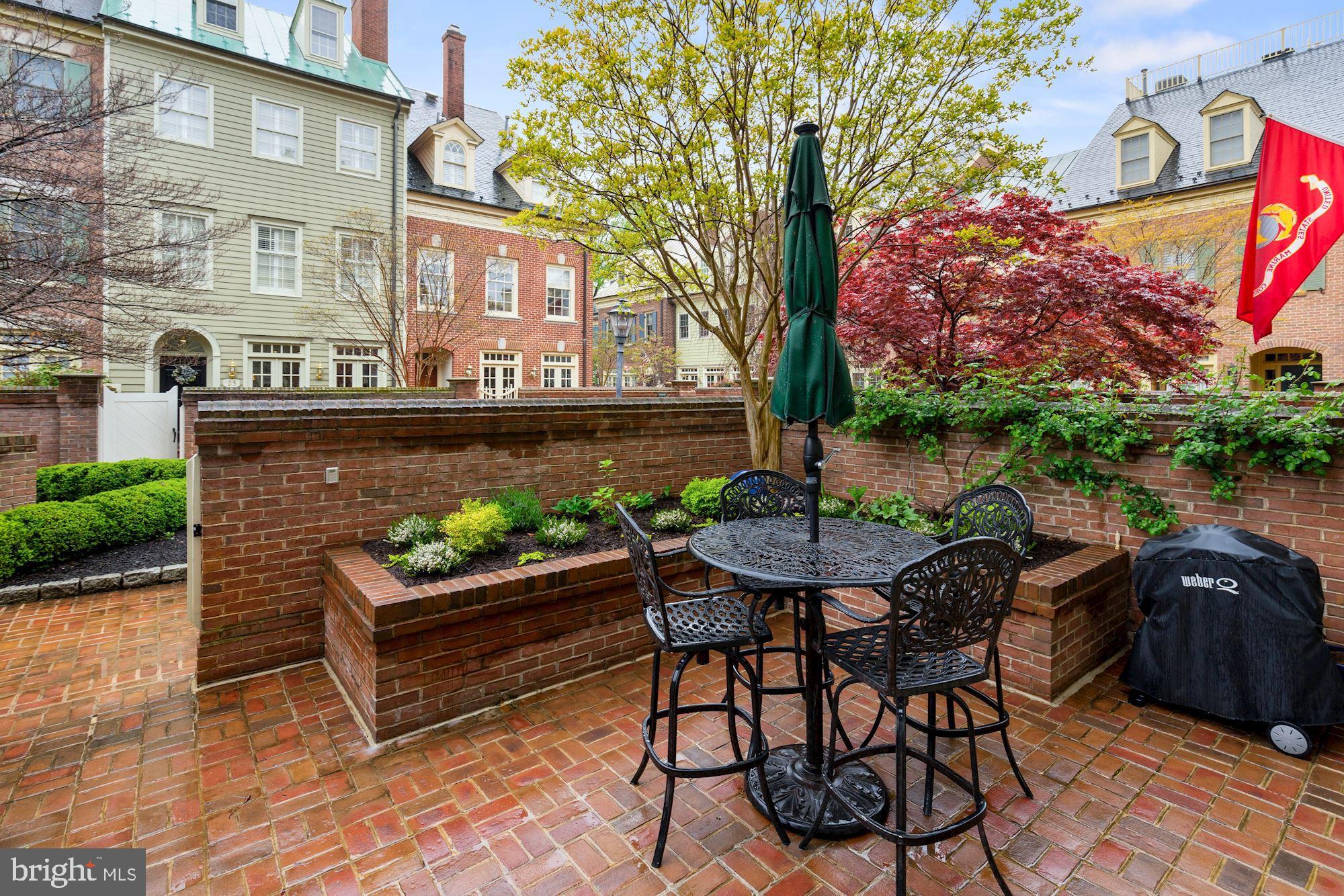 HARBORSIDE - Residential