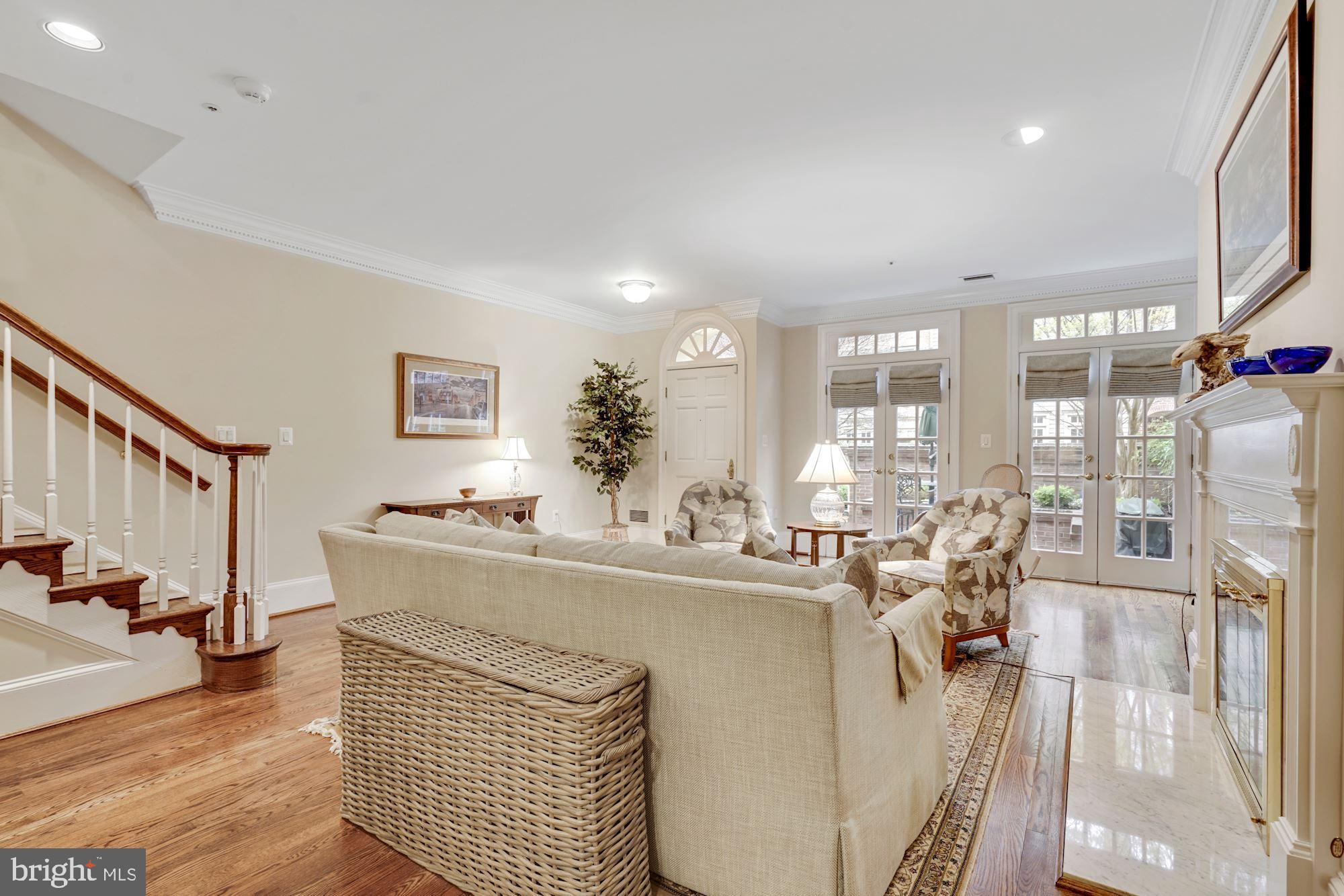 HARBORSIDE - Residential