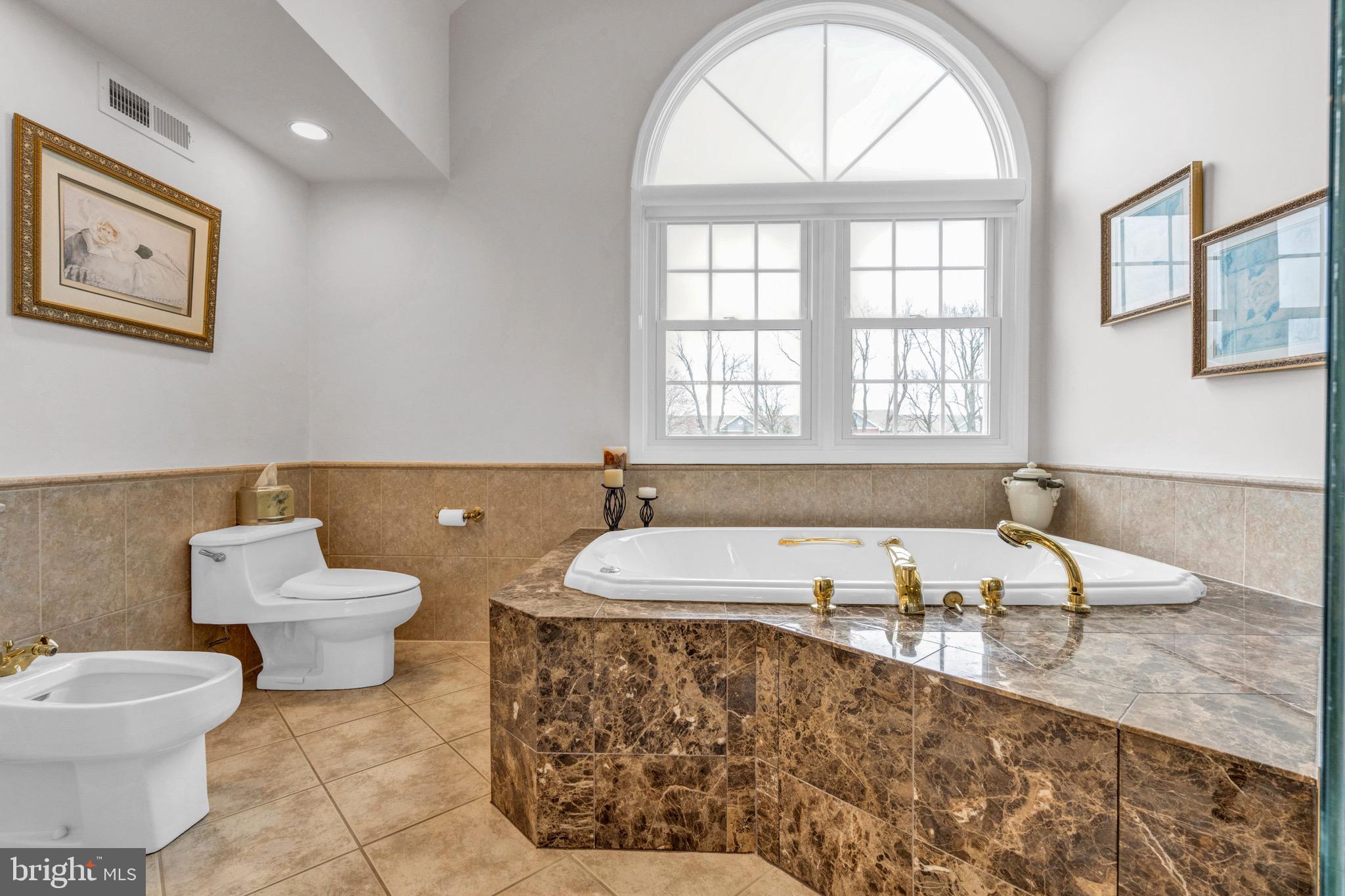 PROVIDENCE RIDGE - Residential