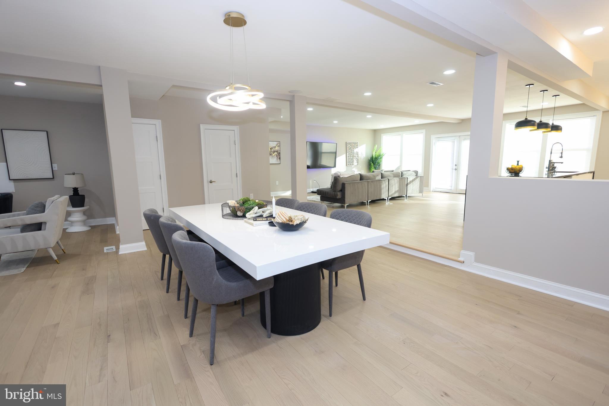 3151 NEWTON STREET NE