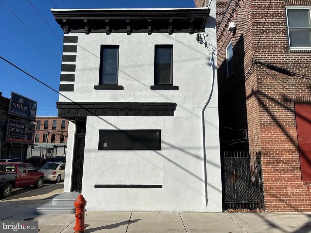 Photo of 2000 N Palethorp Street, PHILADELPHIA, PA 19122 (MLS # PAPH2529380)