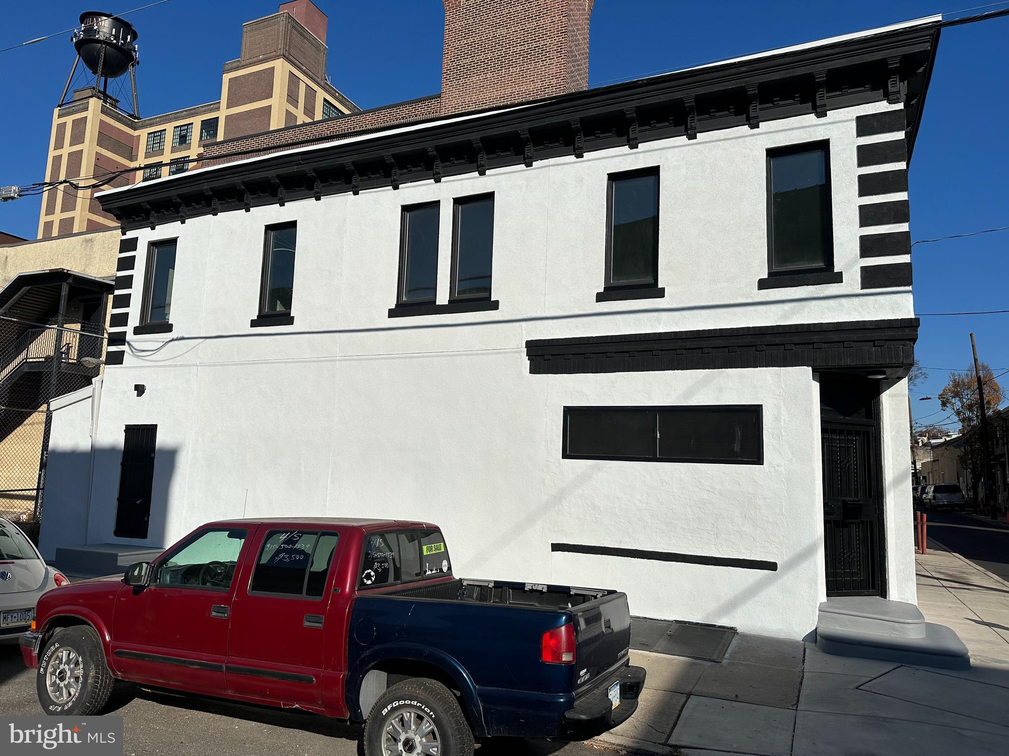 2000 N PALETHORP STREET