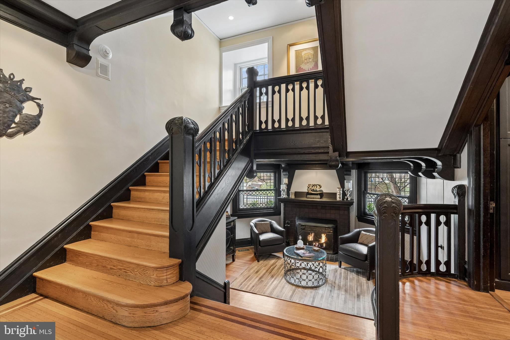 CHESTNUT HILL - Residential