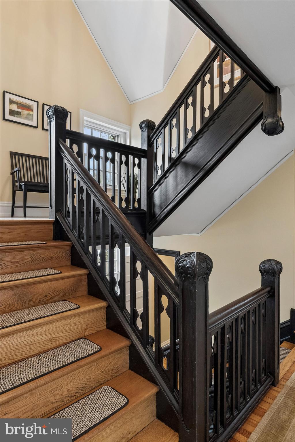 CHESTNUT HILL - Residential