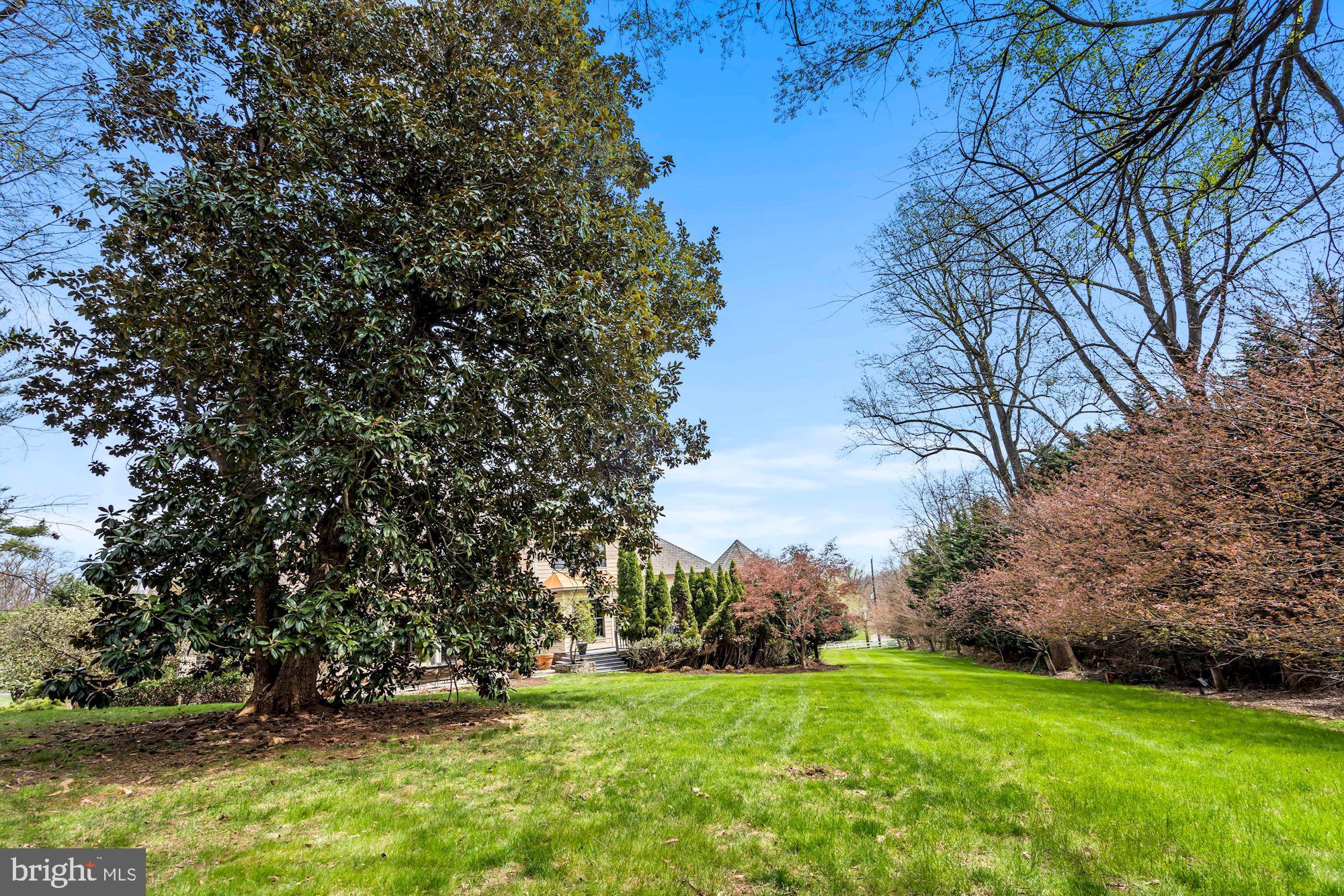 SADDLE RIDGE - Residential