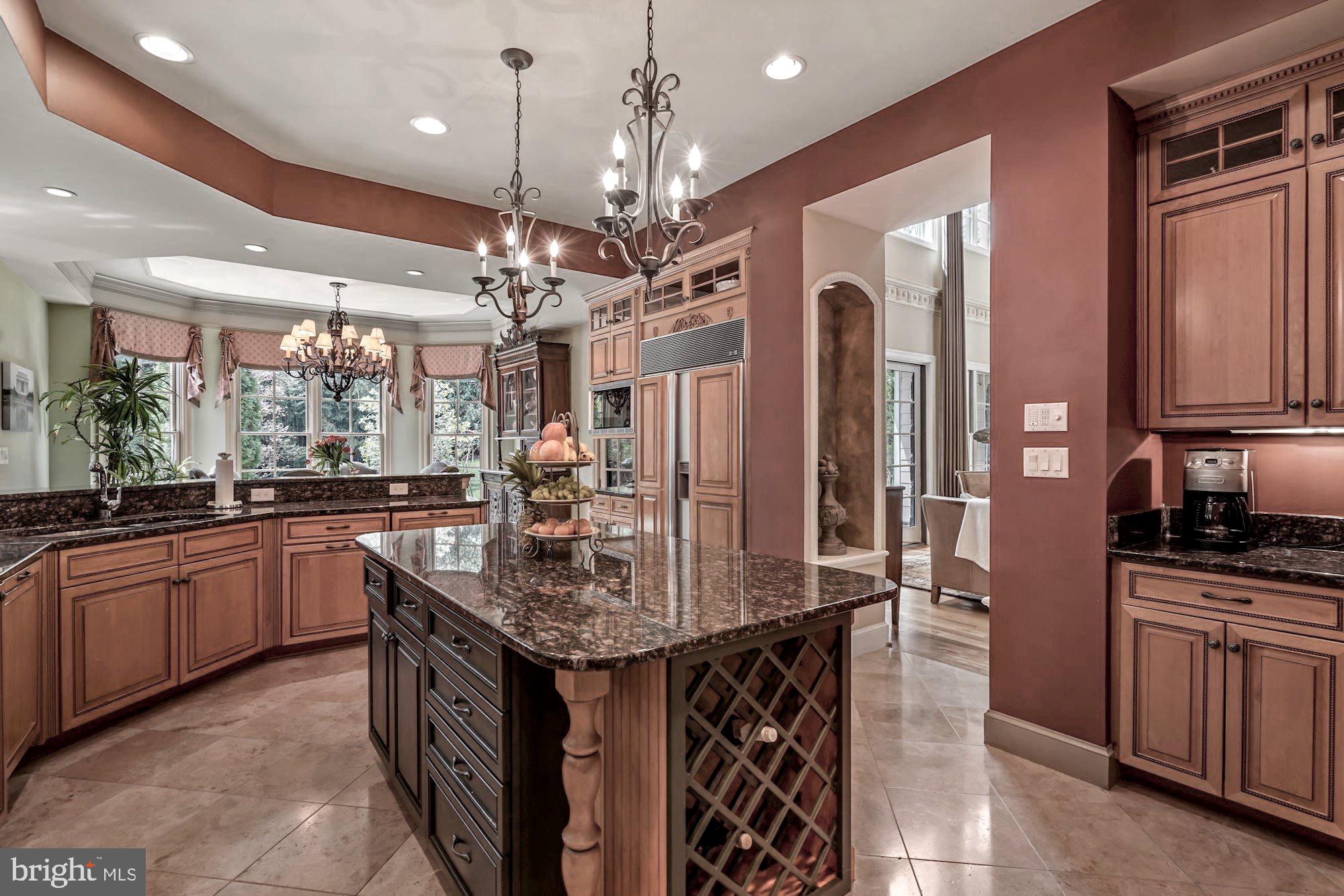 SADDLE RIDGE - Residential