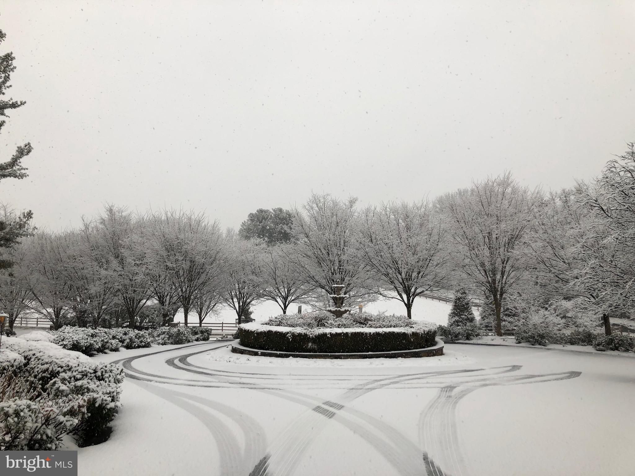 SADDLE RIDGE - Residential