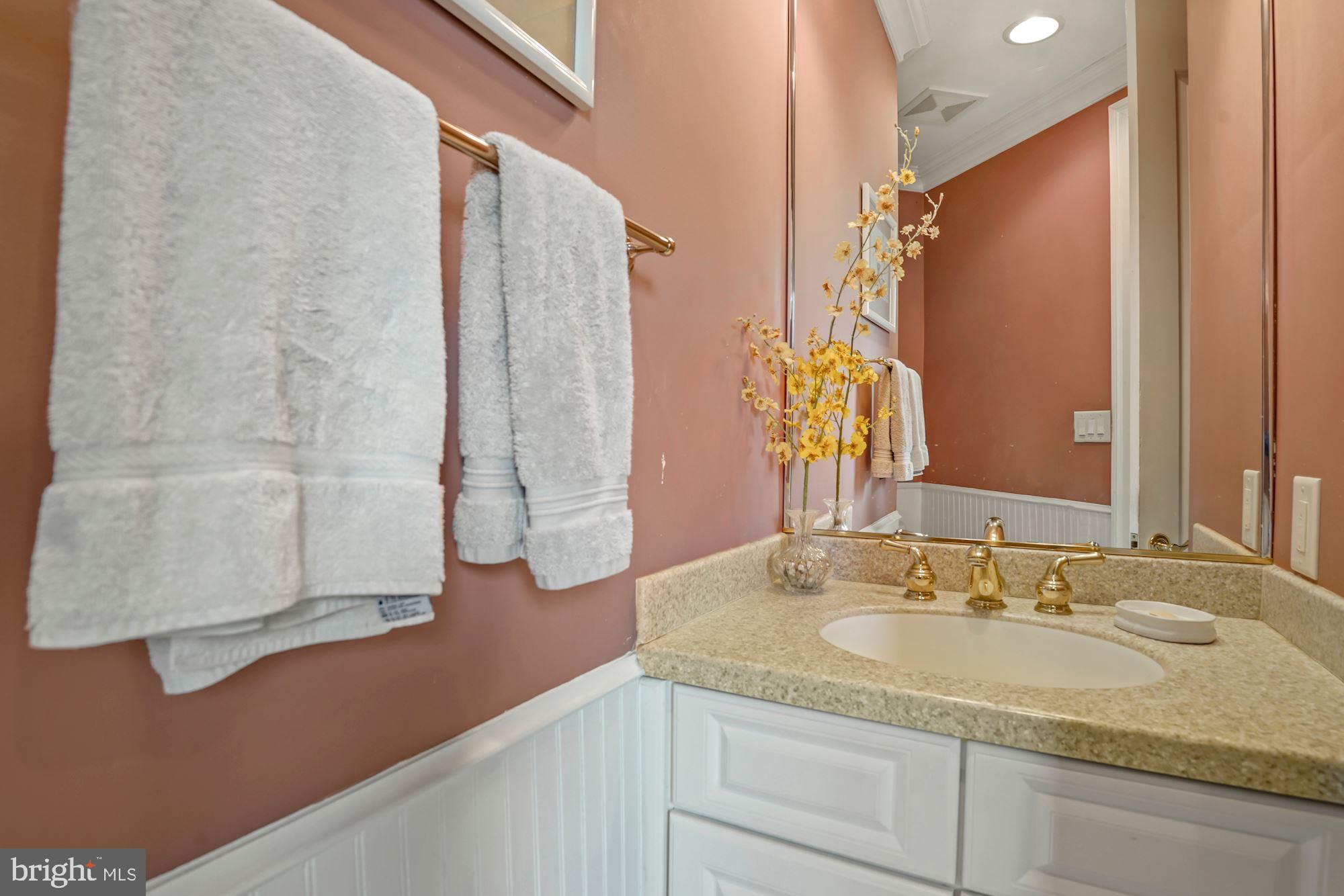 SADDLE RIDGE - Residential