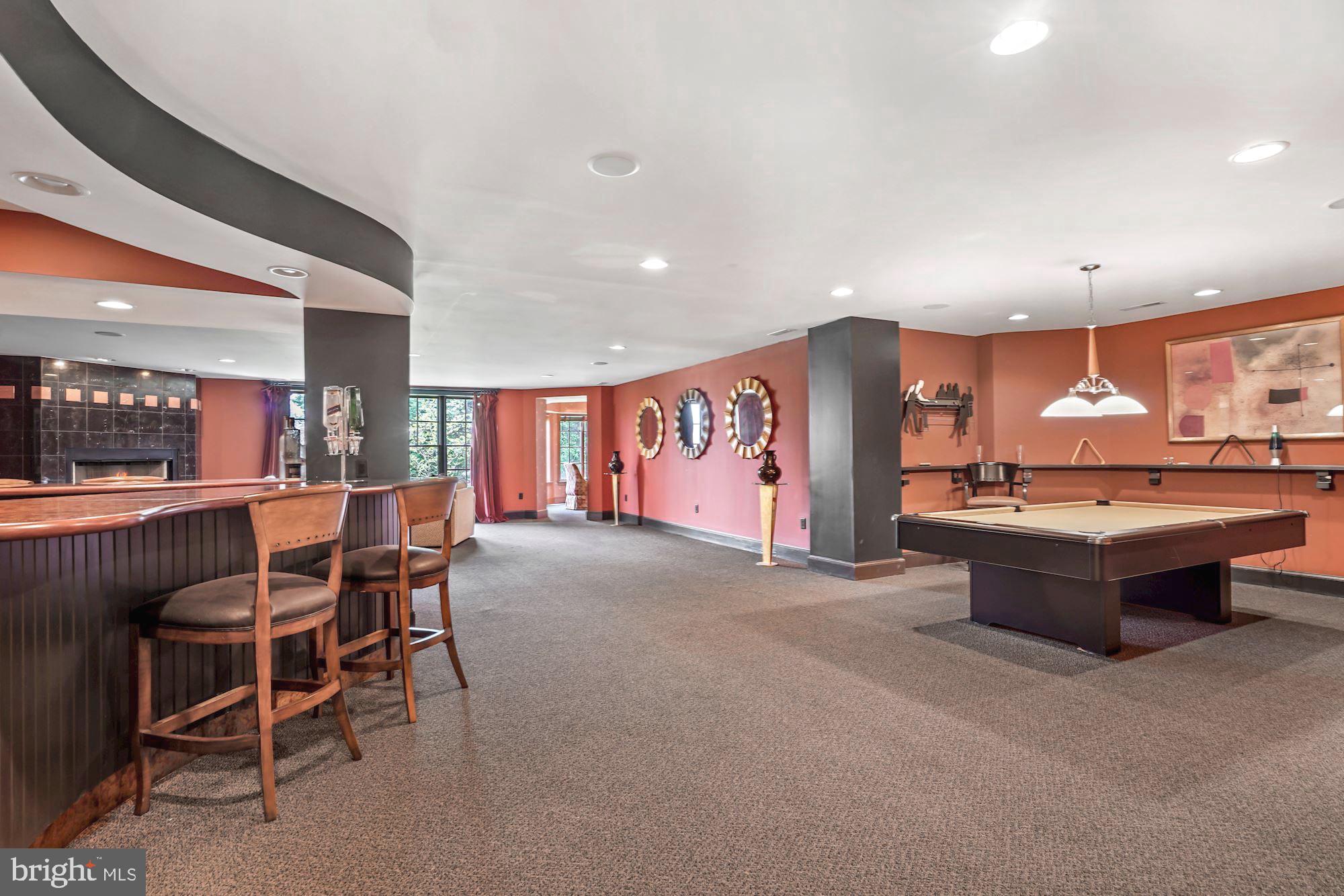 SADDLE RIDGE - Residential