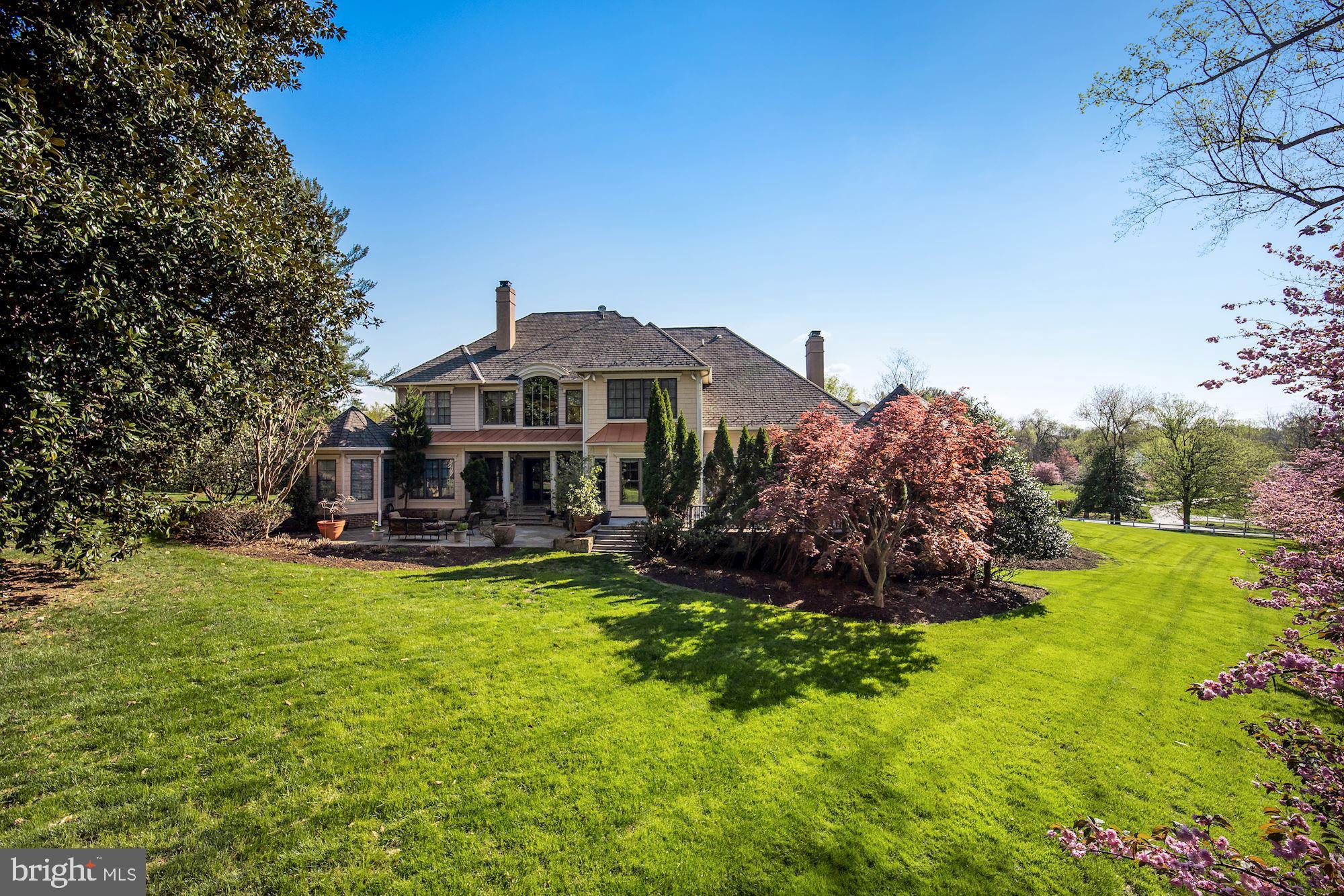 SADDLE RIDGE - Residential