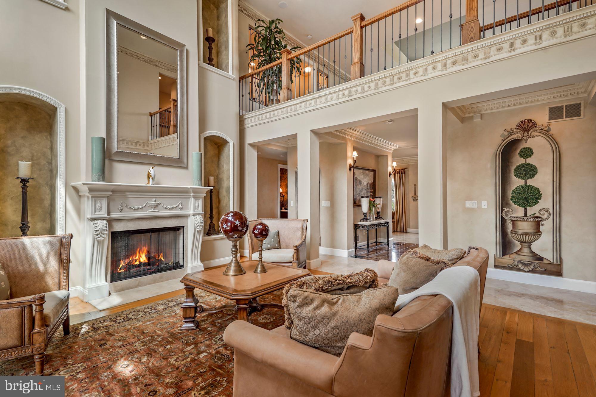 SADDLE RIDGE - Residential