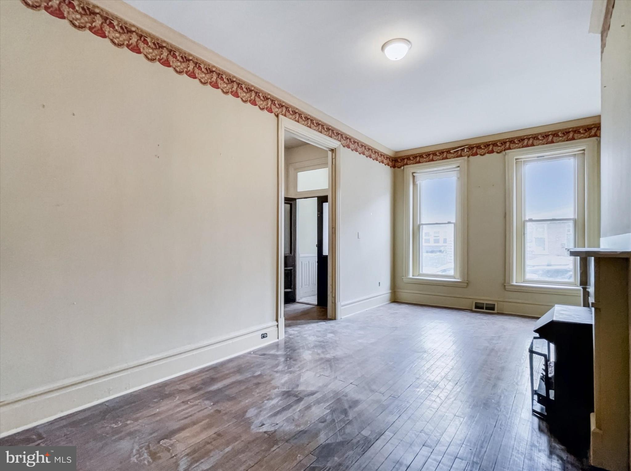 HARRISBURG CITY - Residential