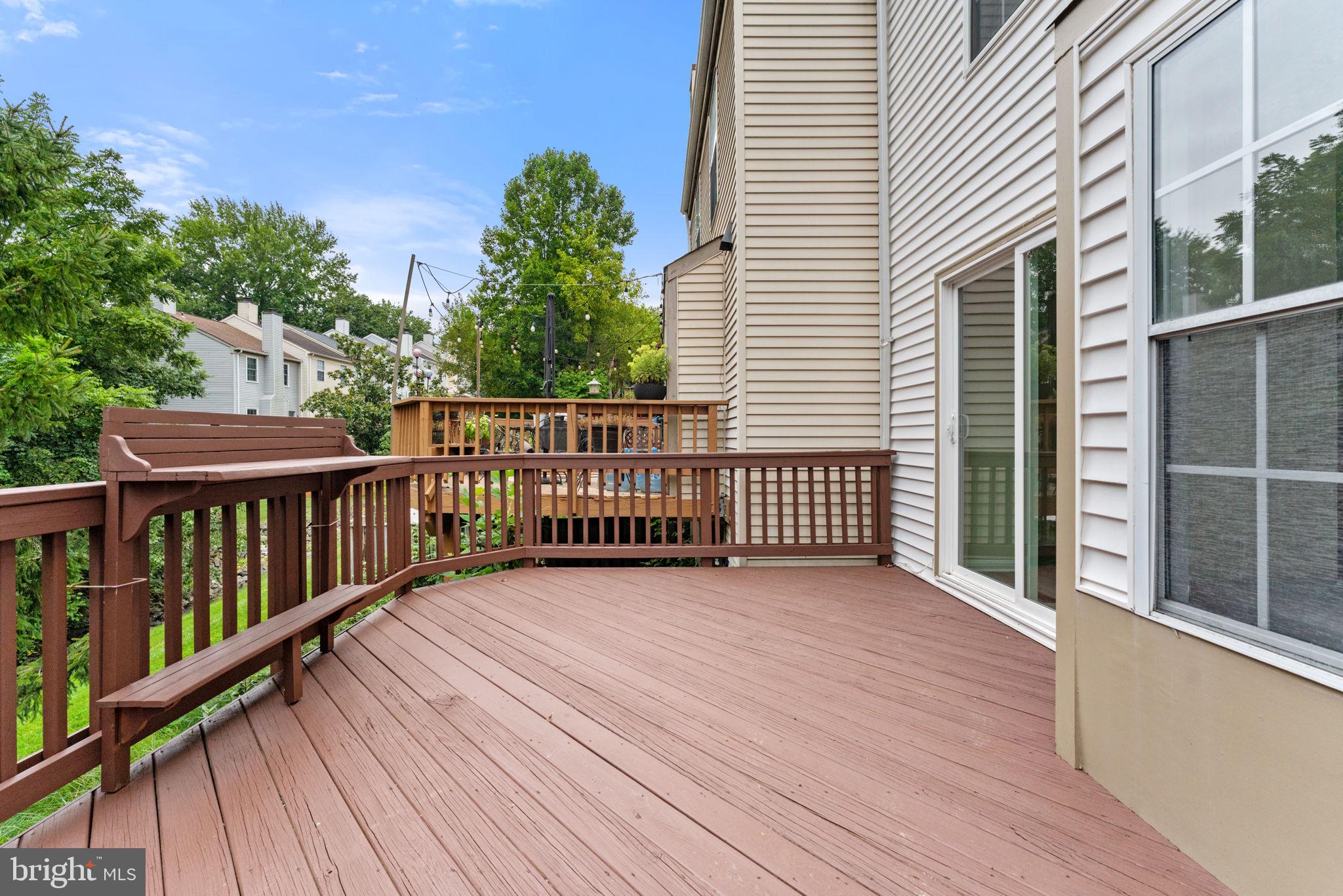 SINGLETONS GROVE - Residential