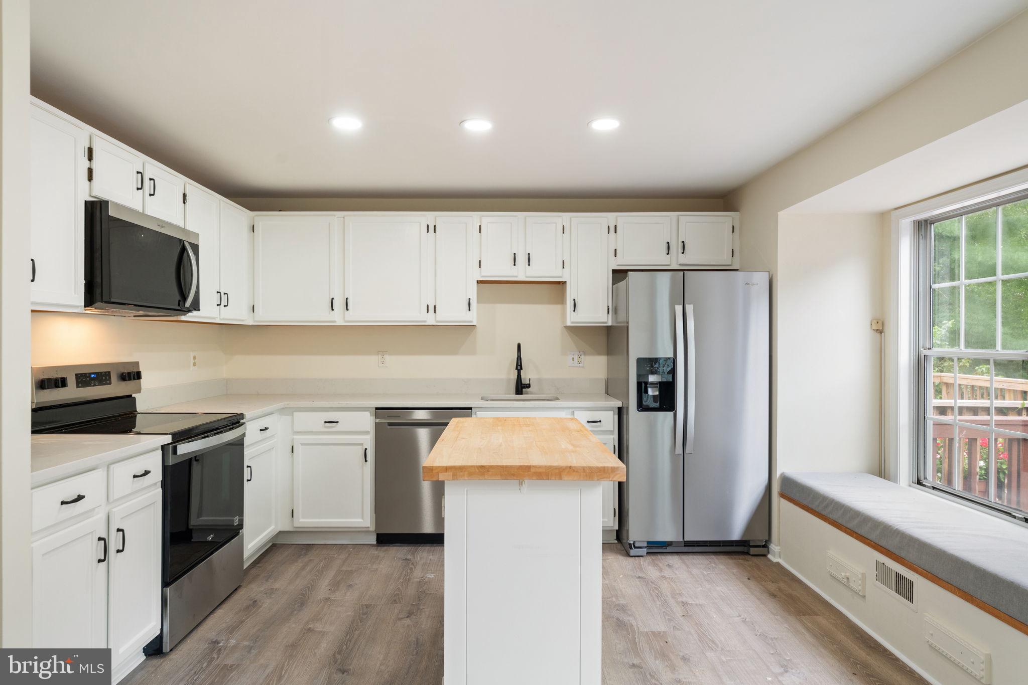 SINGLETONS GROVE - Residential