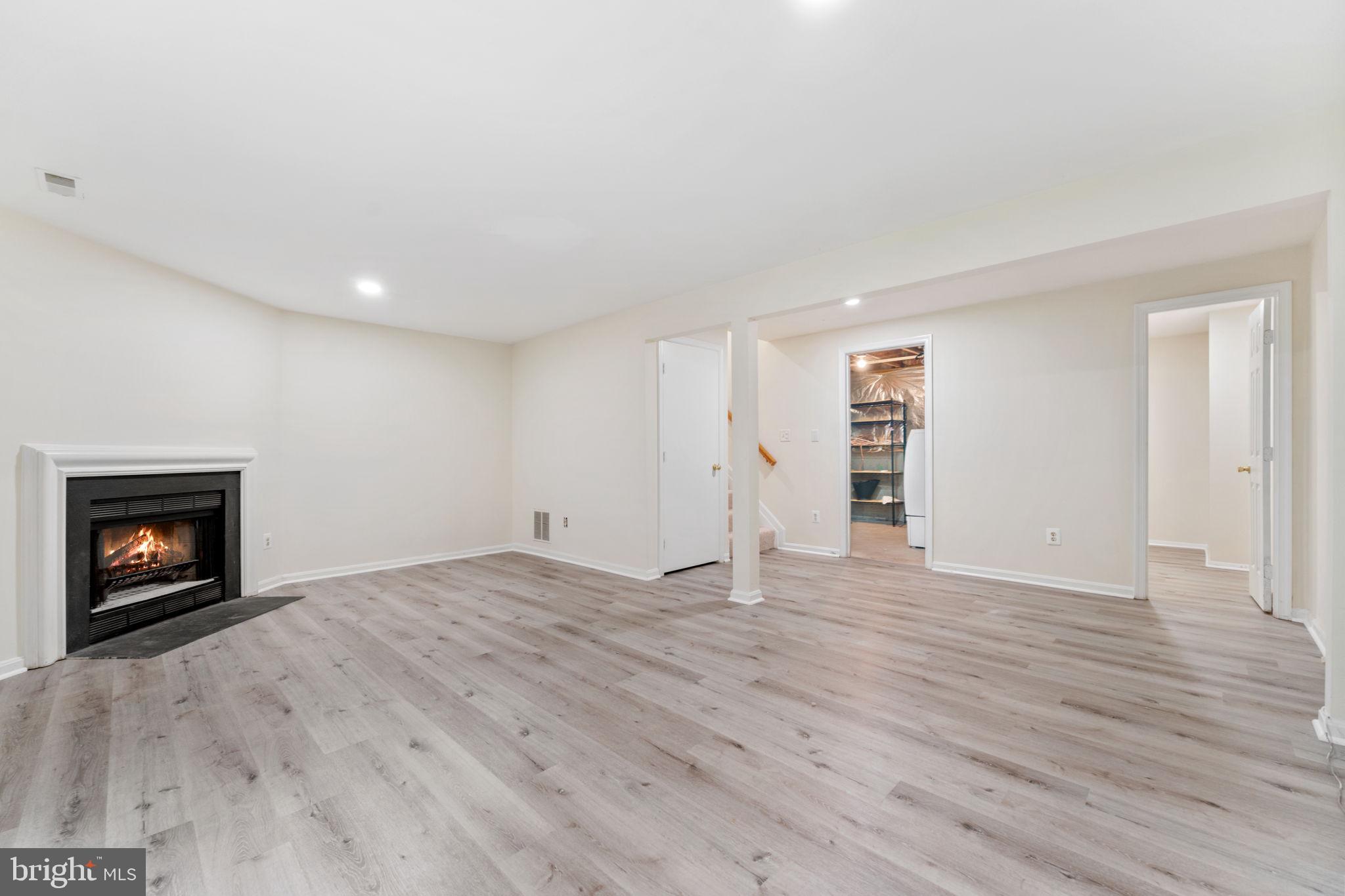 SINGLETONS GROVE - Residential