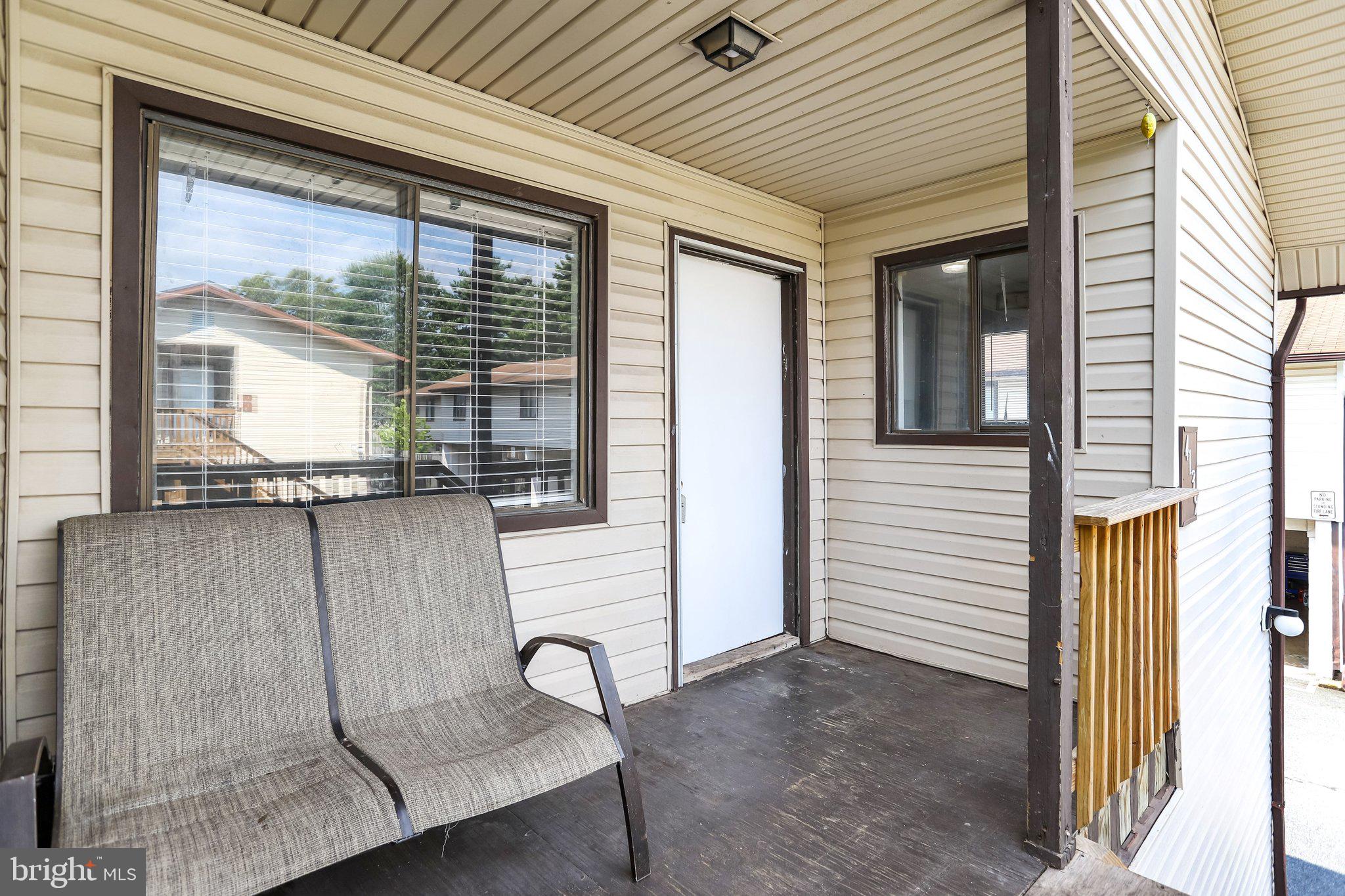 4139 MEADOWLAND COURT