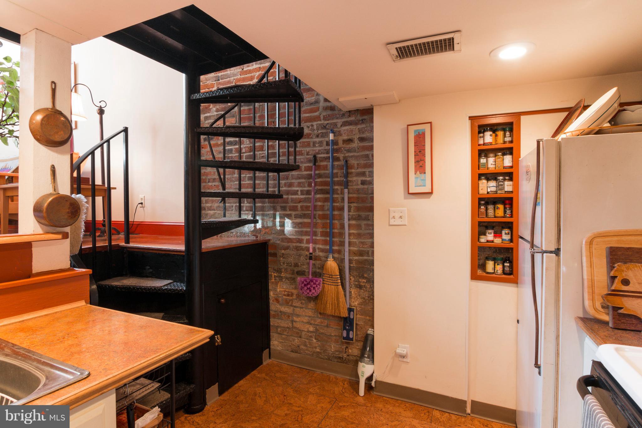 RIDGELY'S DELIGHT - Residential