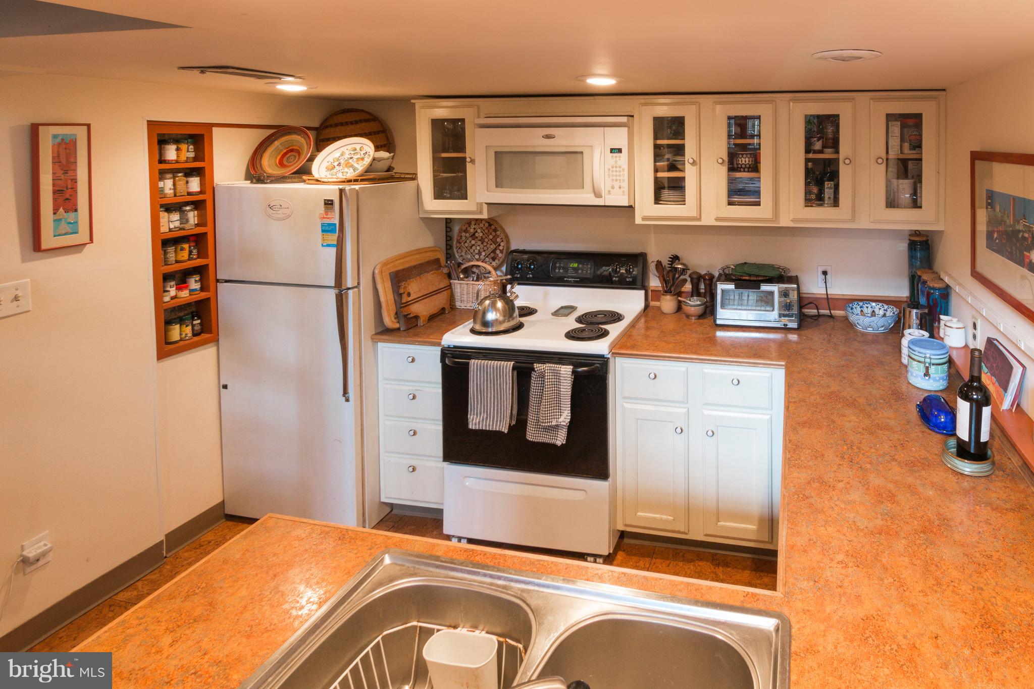 RIDGELY'S DELIGHT - Residential