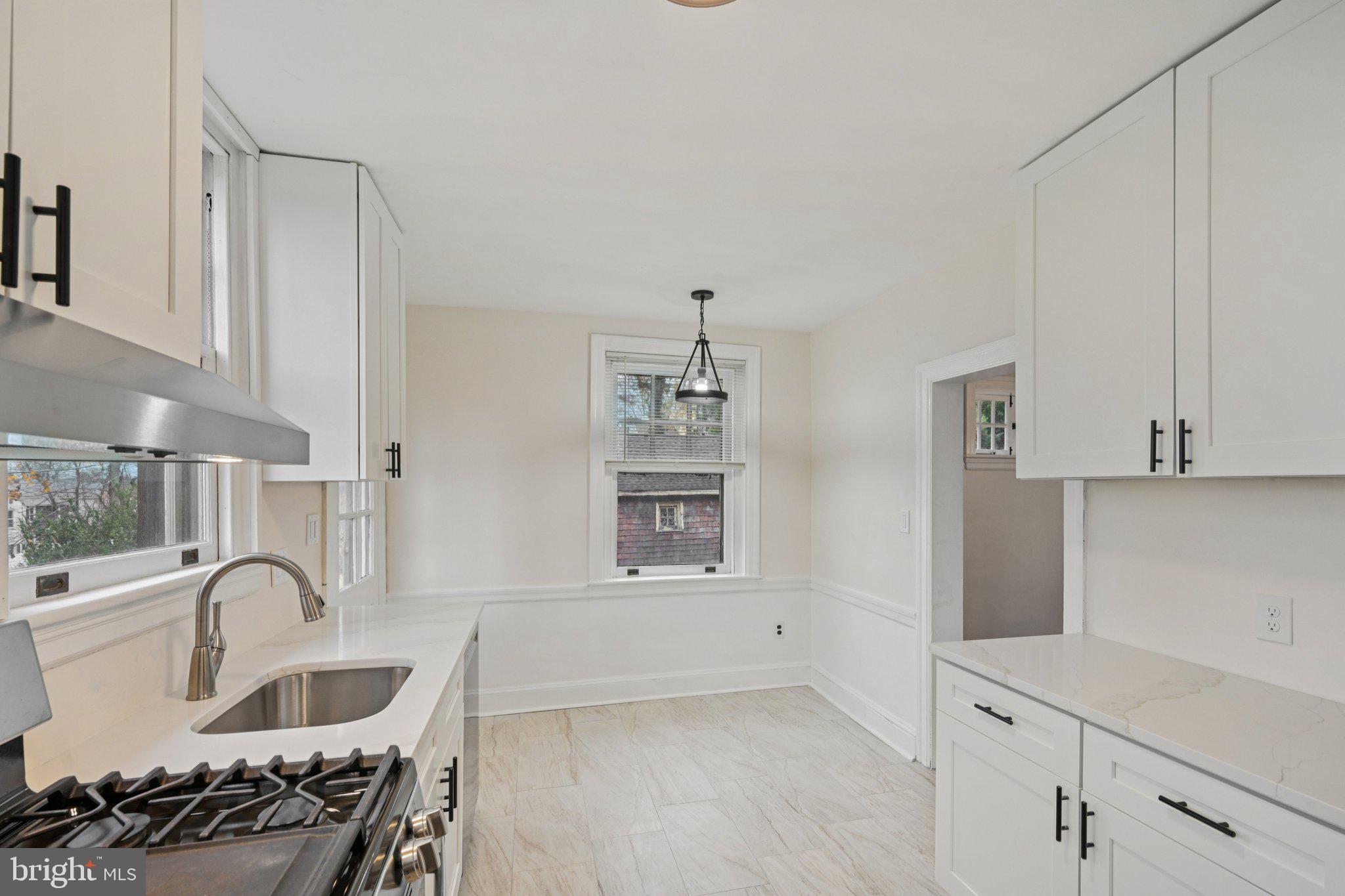 GLENSIDE - Residential