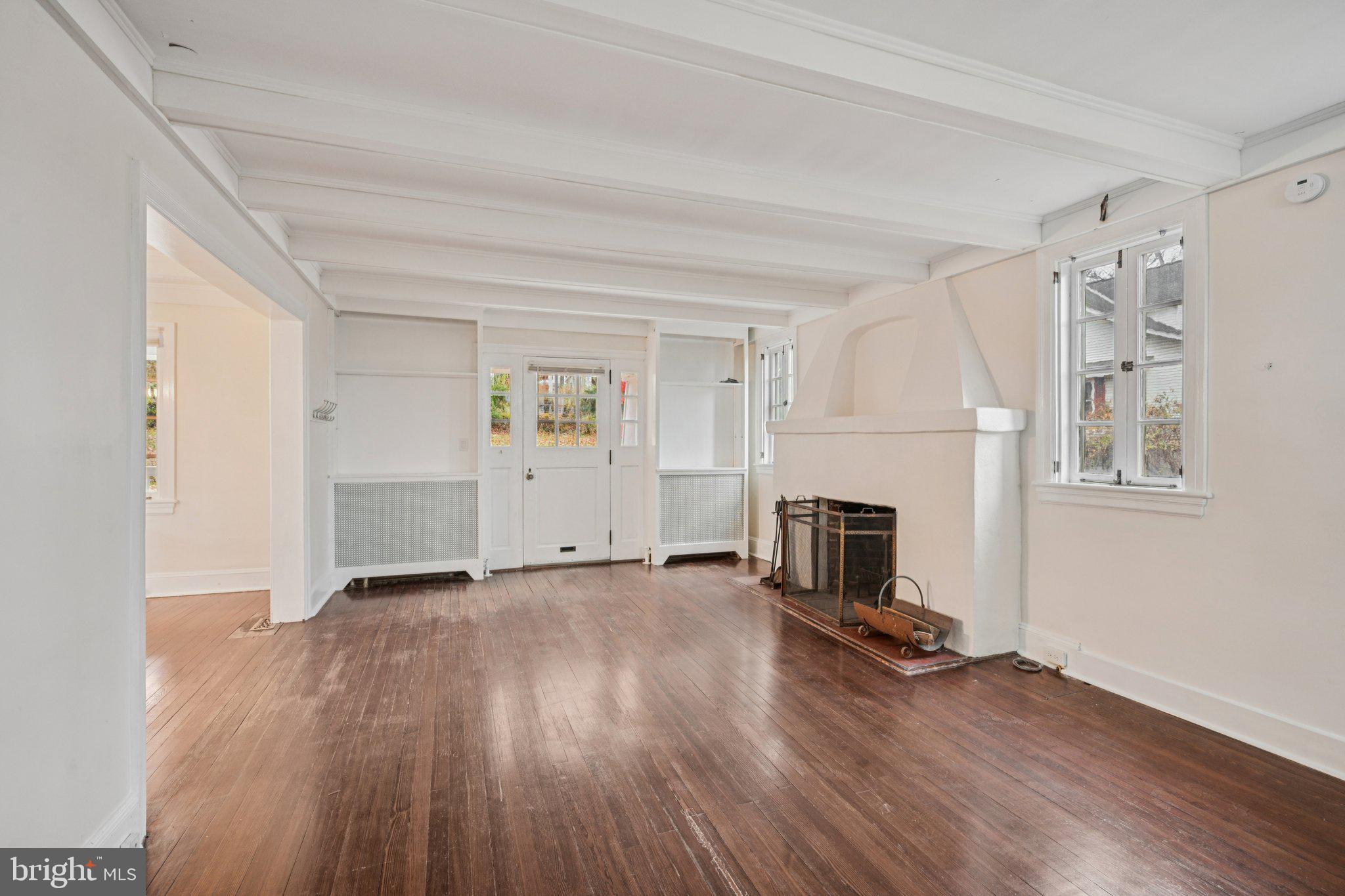 GLENSIDE - Residential