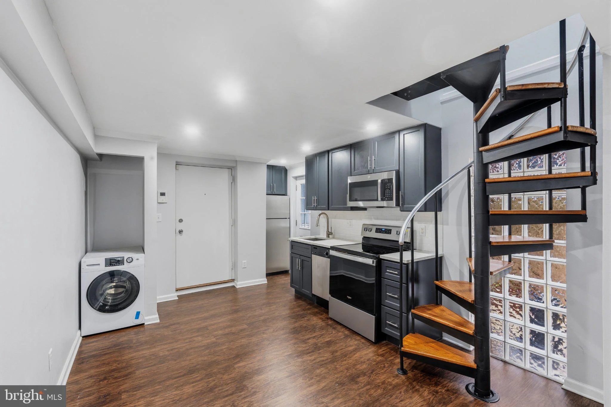 335 S 12th Street Unit 1B