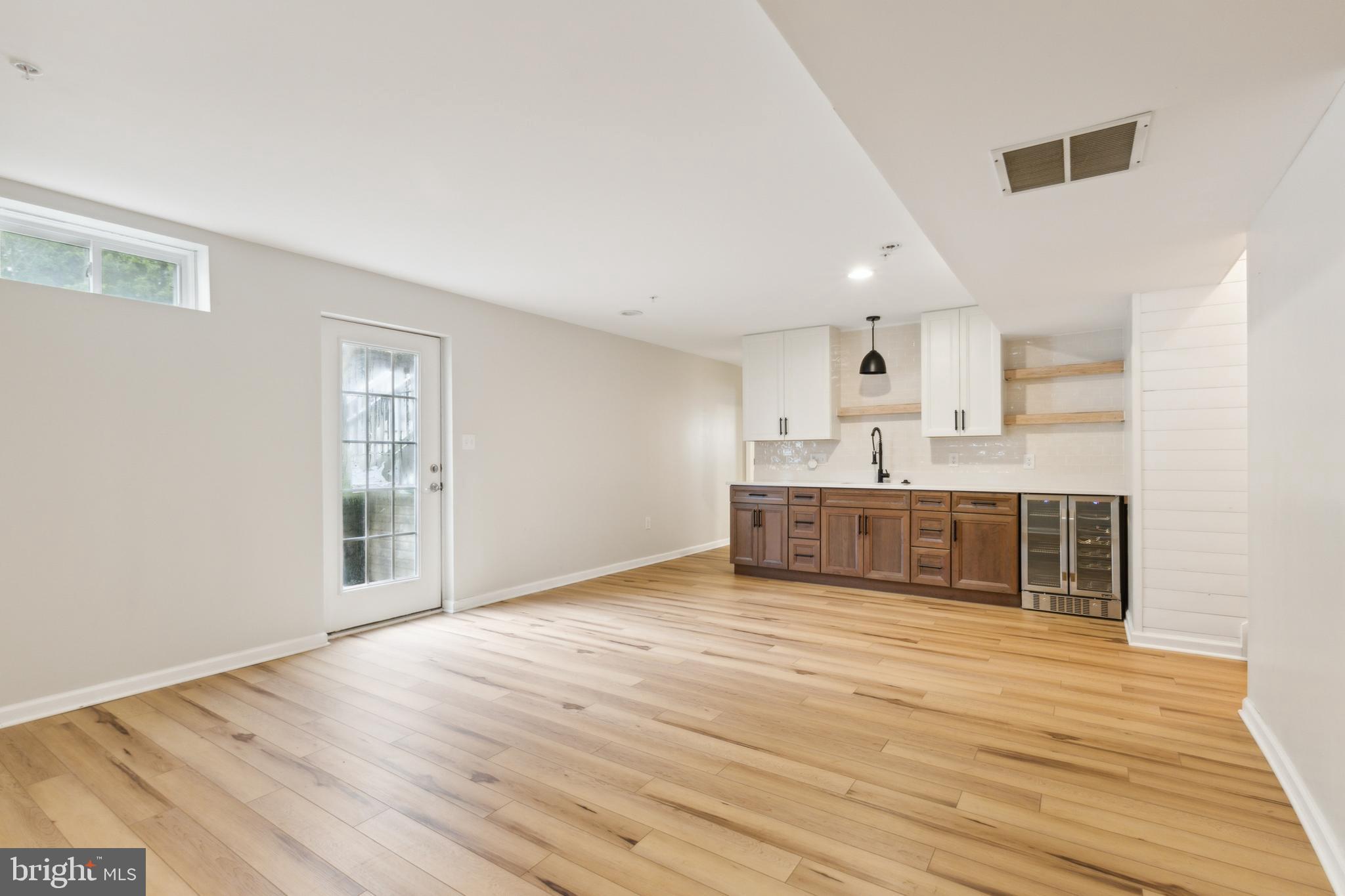 MIDDLETOWN SOUTH SUB - Residential