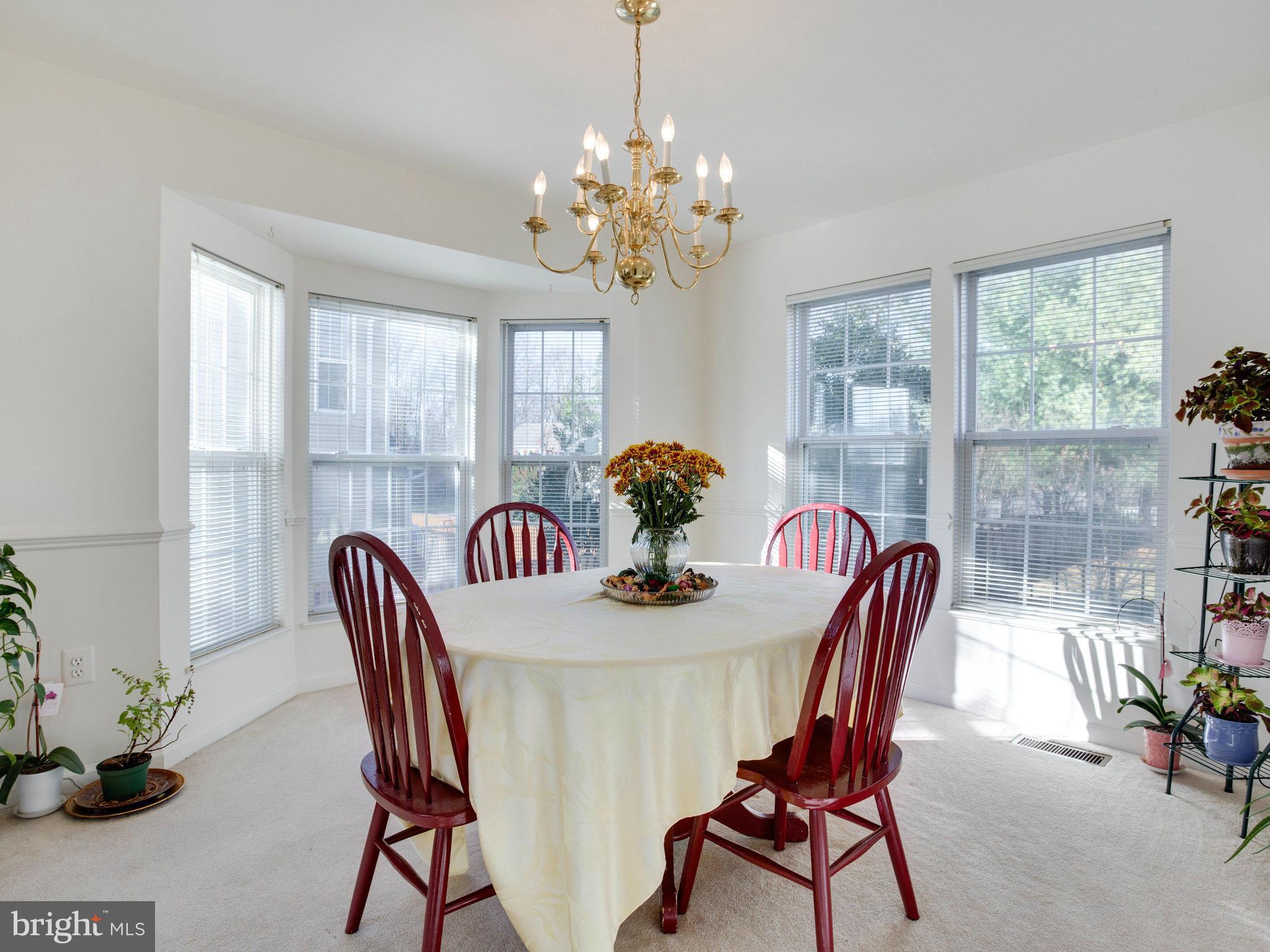 SUMMIT CREEK - Residential