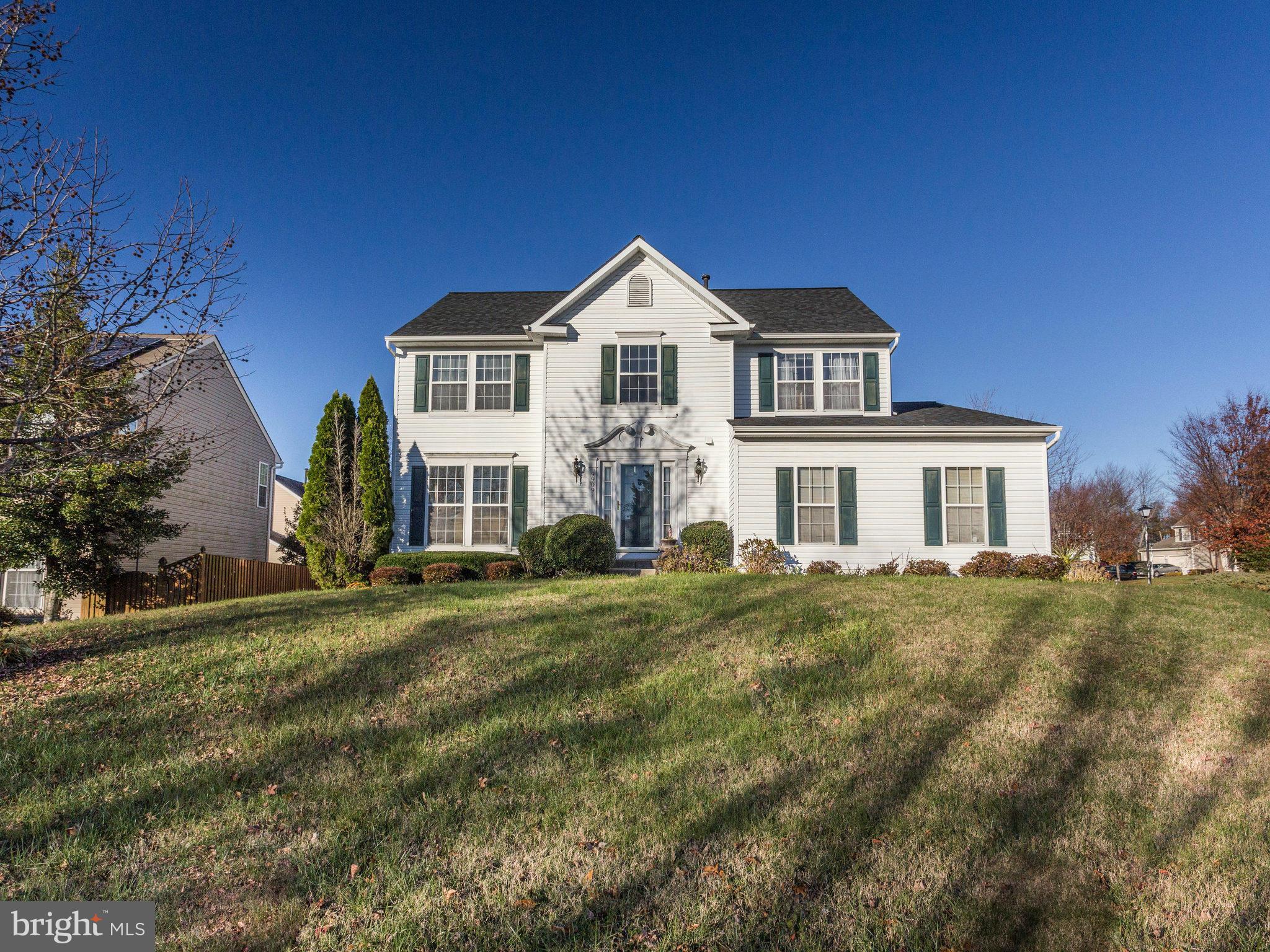 SUMMIT CREEK - Residential