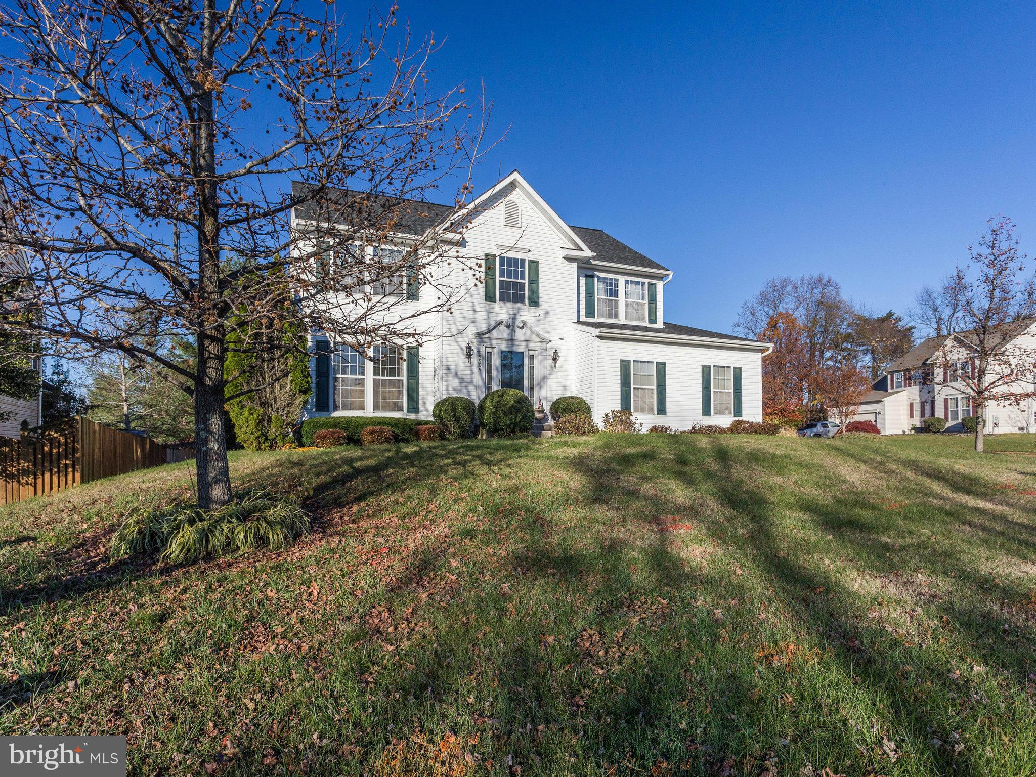 SUMMIT CREEK - Residential