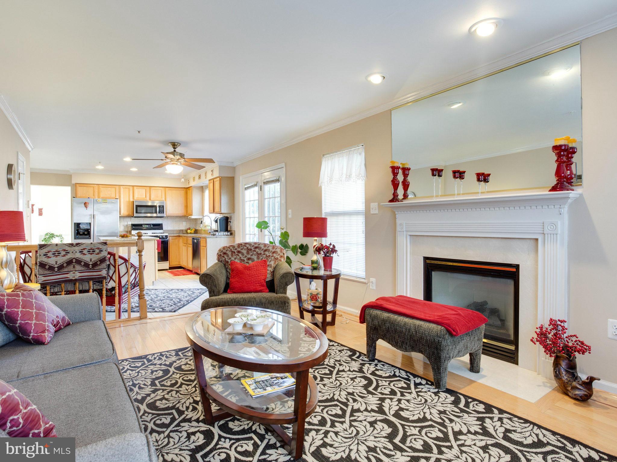 SUMMIT CREEK - Residential