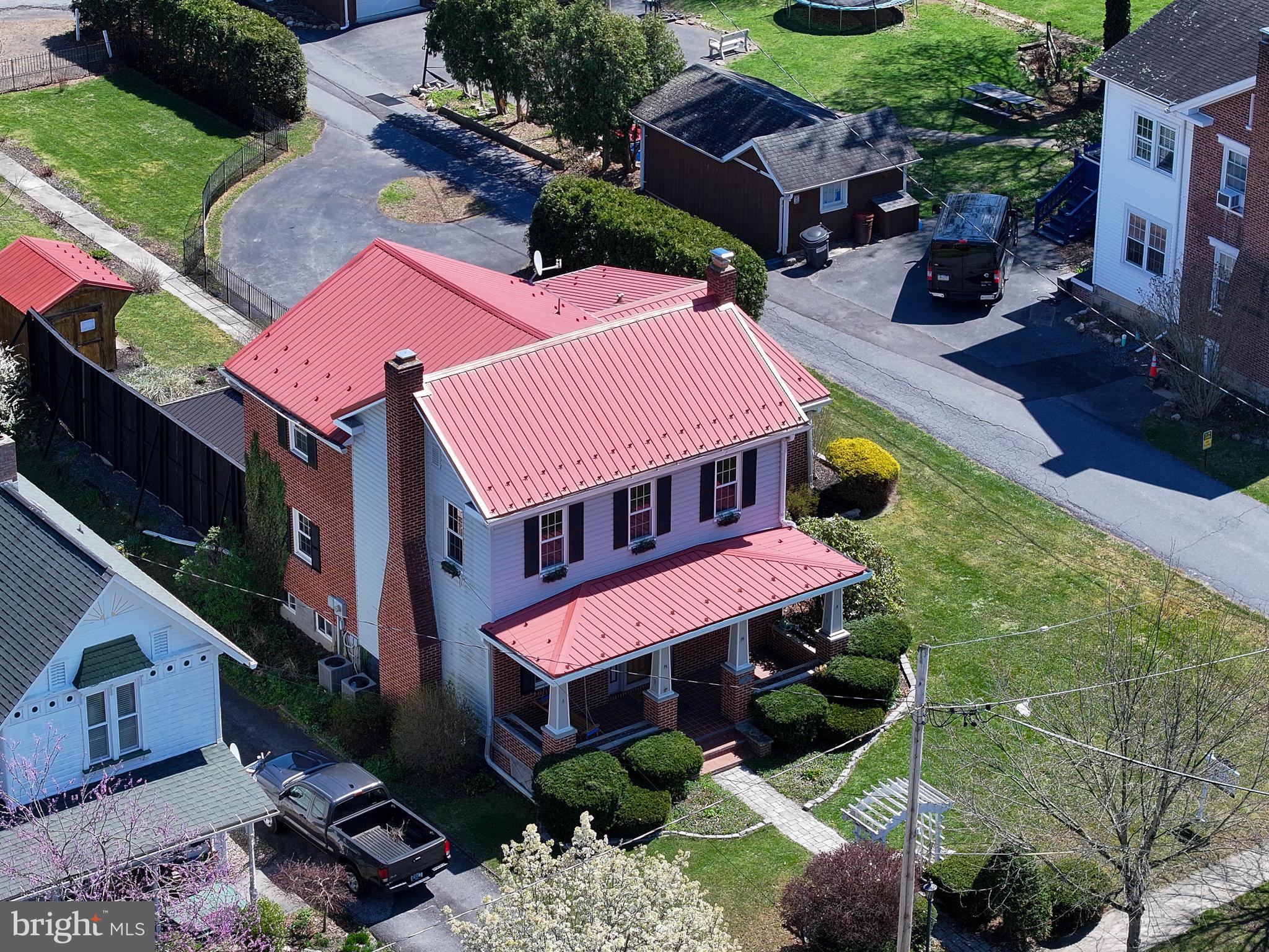 BEDFORD - Residential