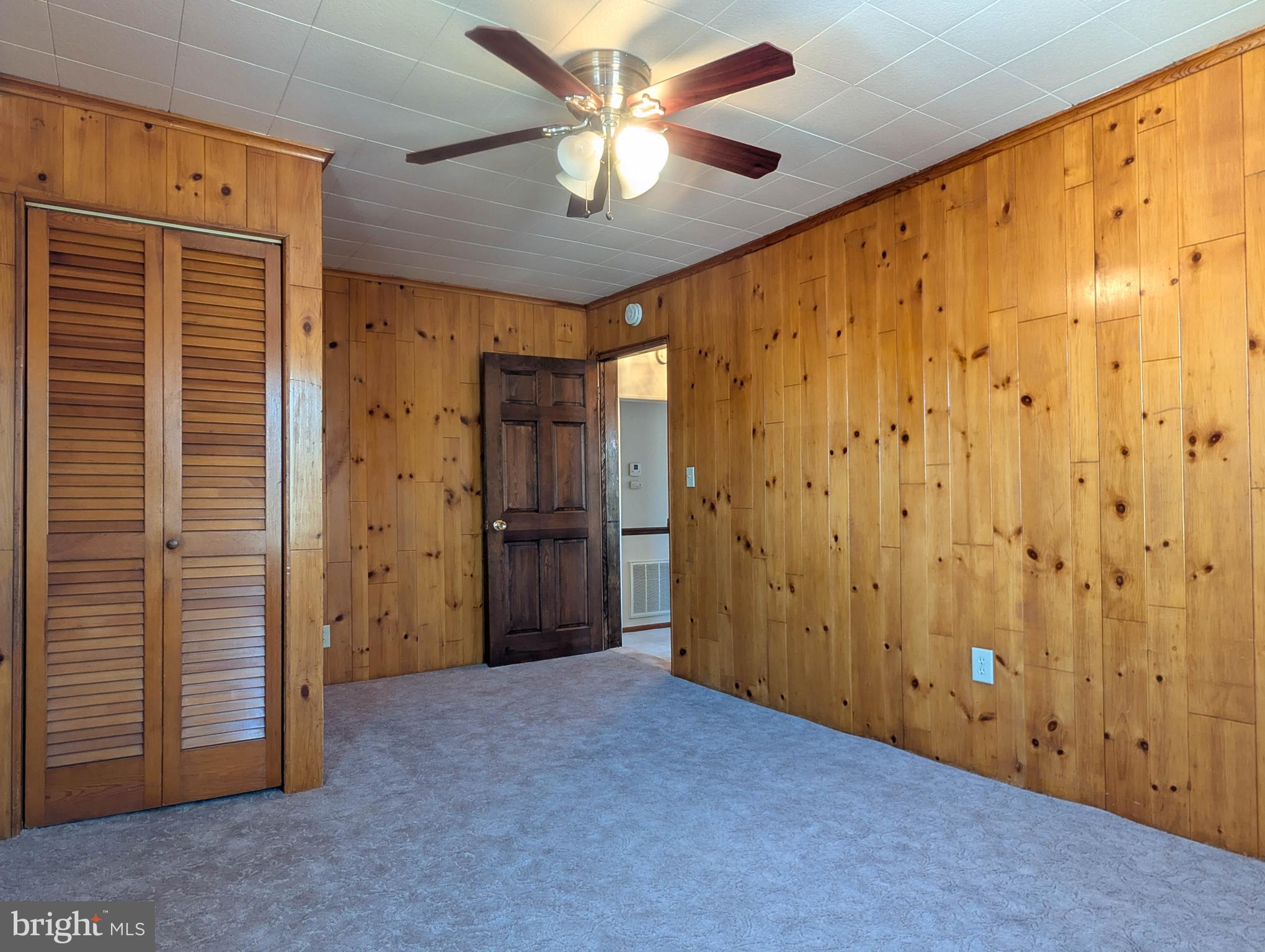 BEDFORD - Residential