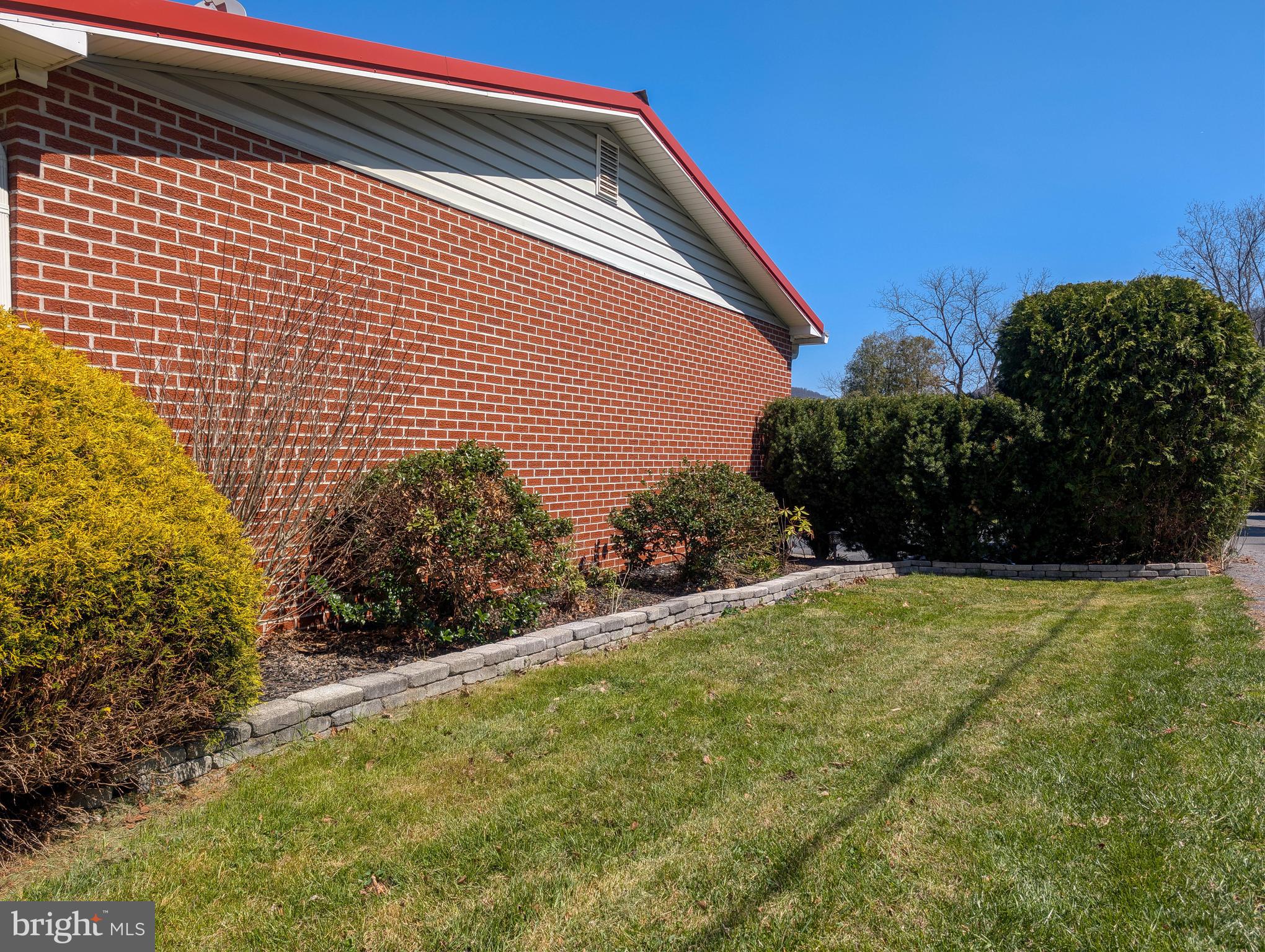 BEDFORD - Residential