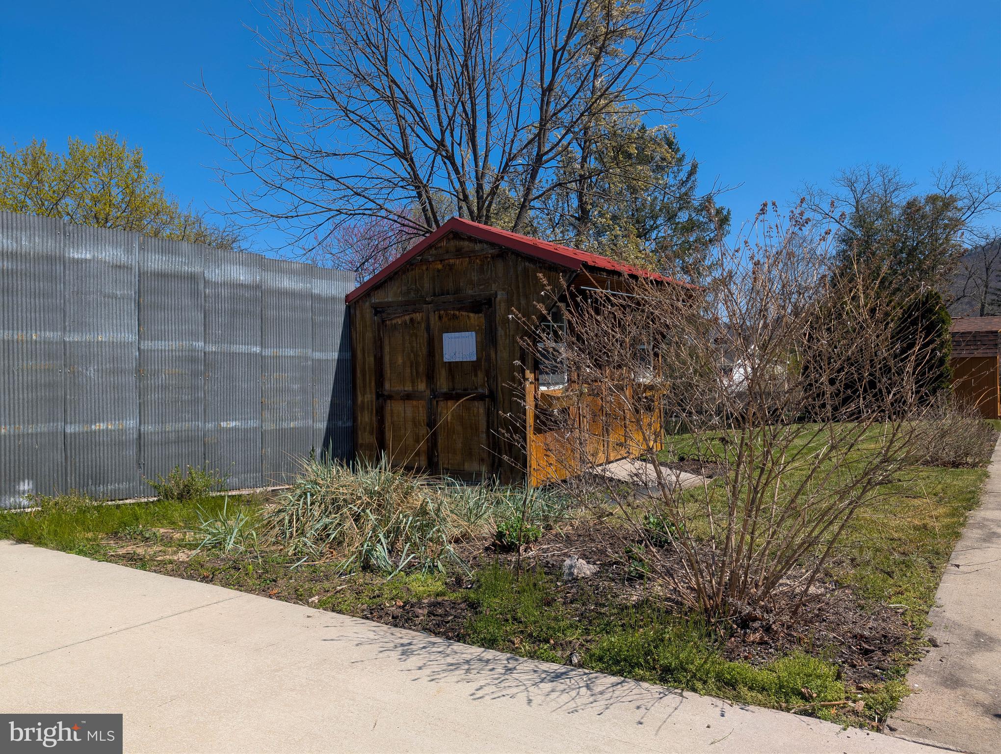 BEDFORD - Residential