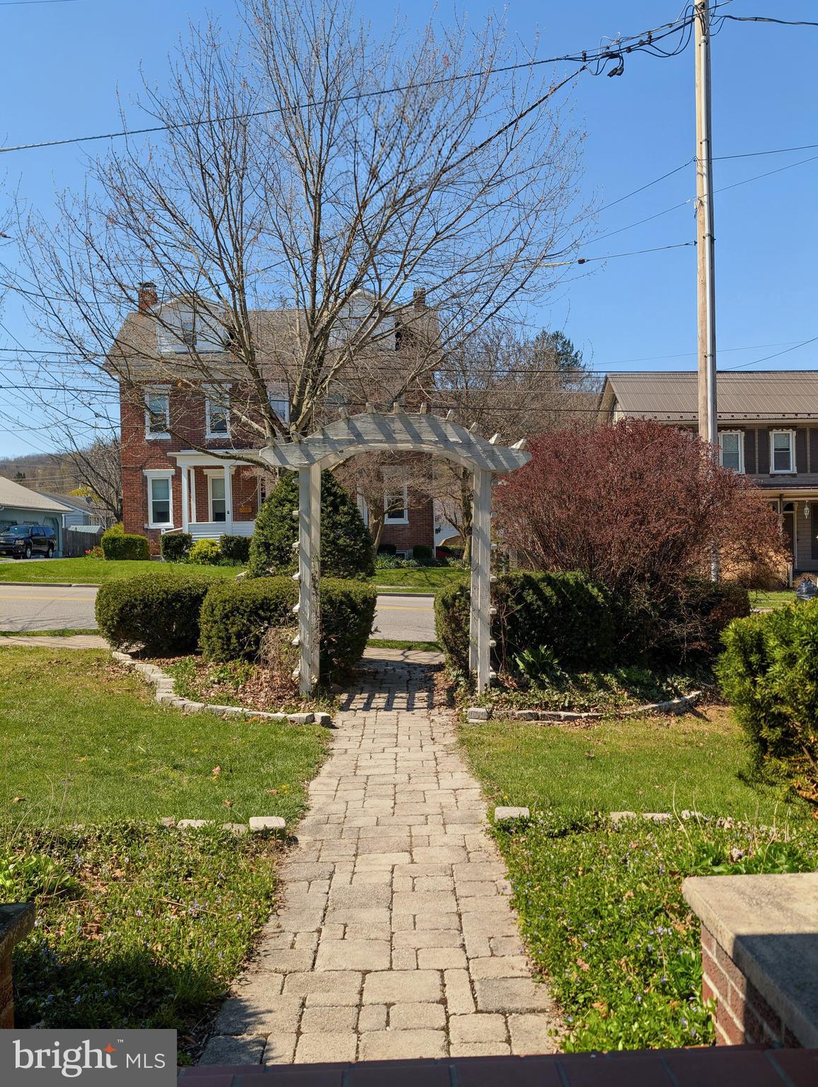 BEDFORD - Residential