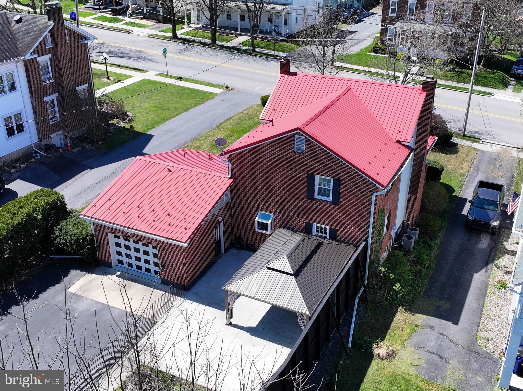 BEDFORD - Residential