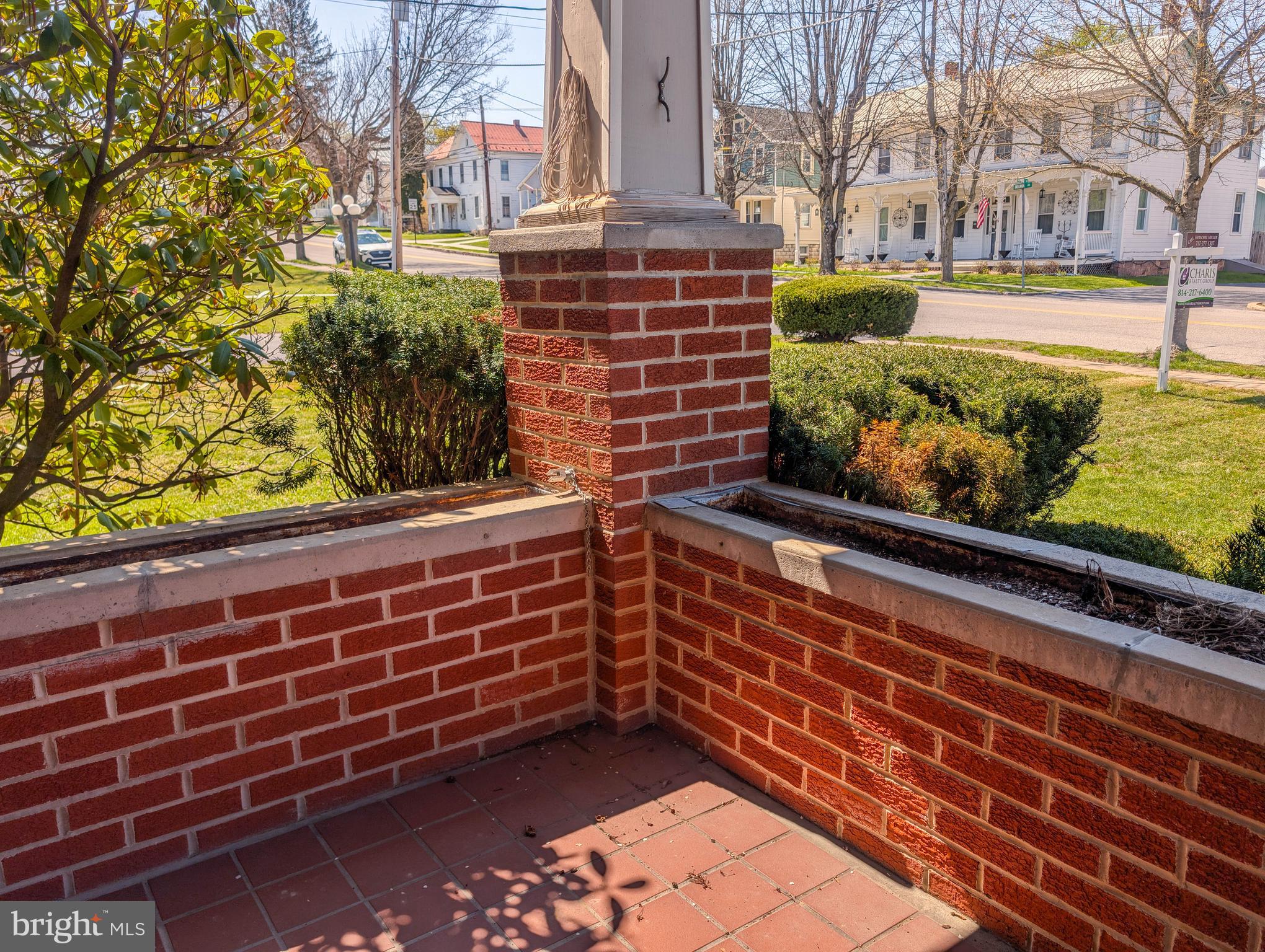 BEDFORD - Residential