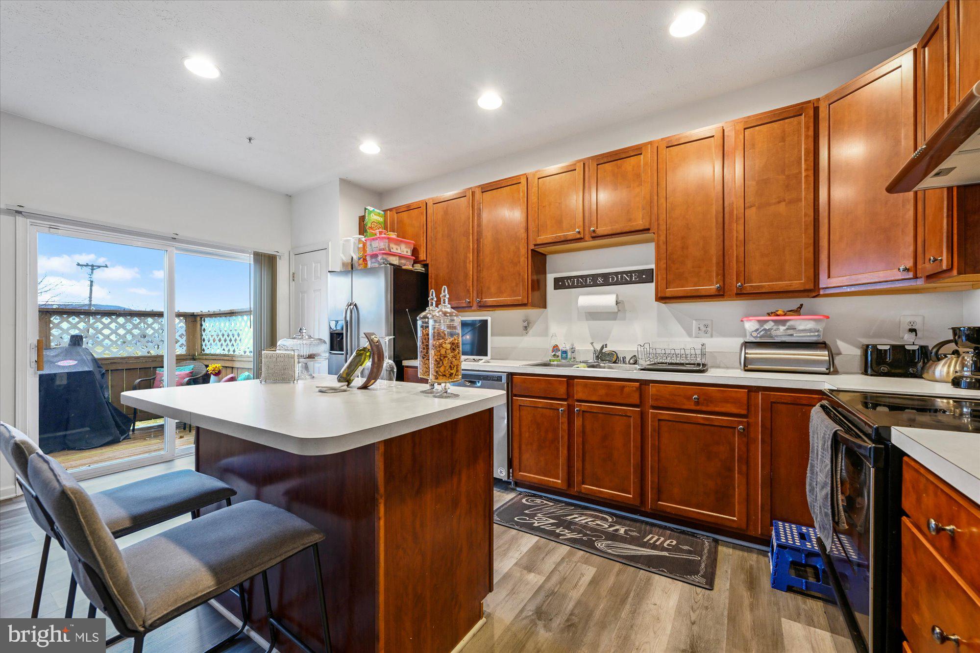 MIRAMAR LANDING - Residential Lease