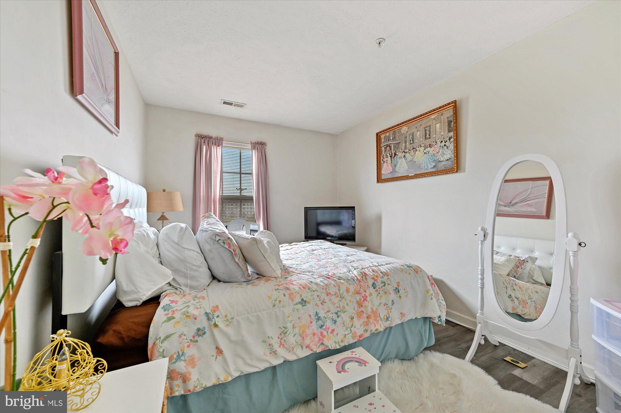 MIRAMAR LANDING - Residential Lease