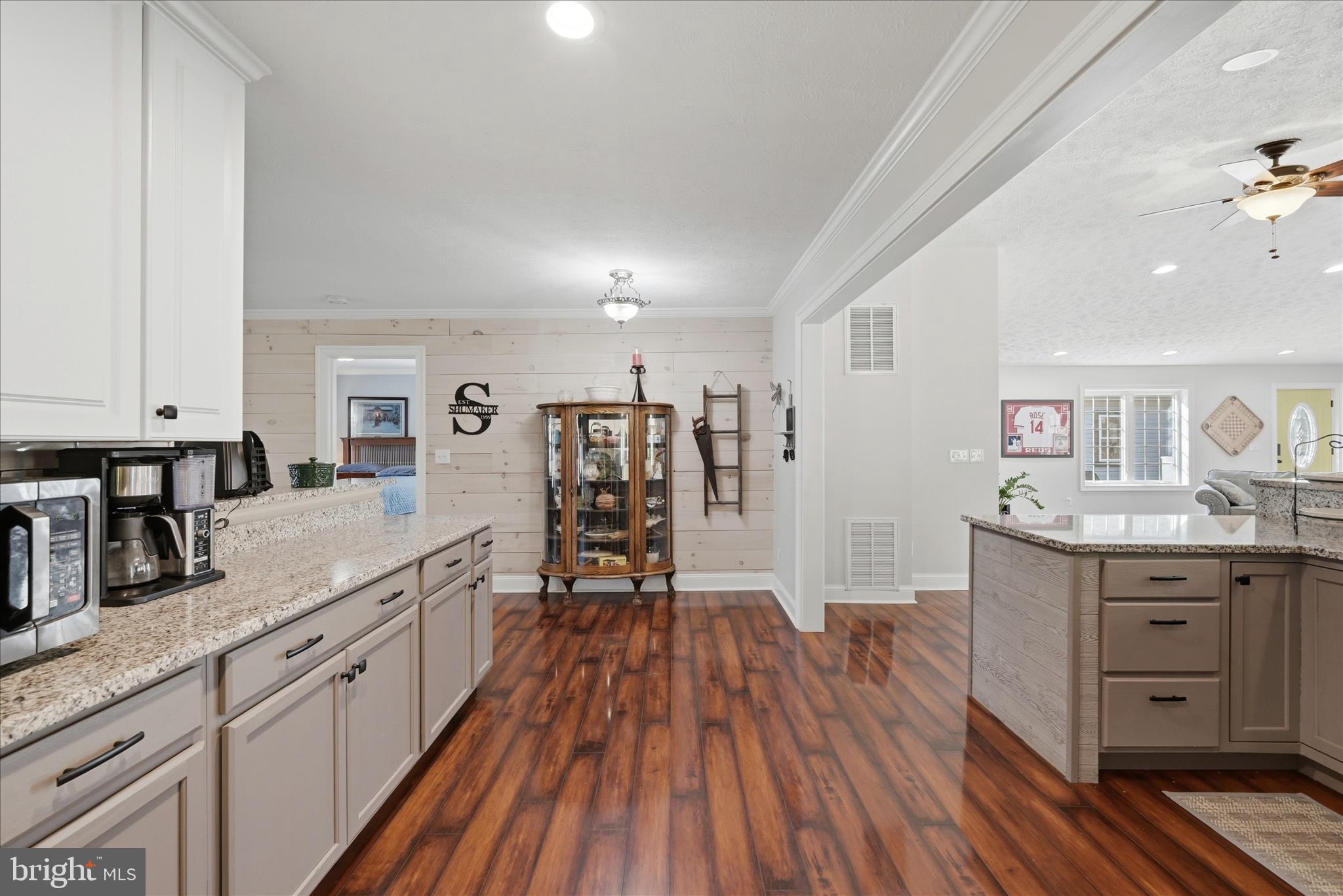 GRANDVIEW - Residential