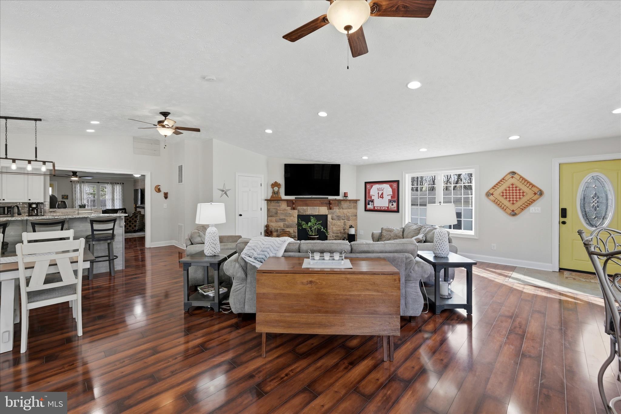 GRANDVIEW - Residential