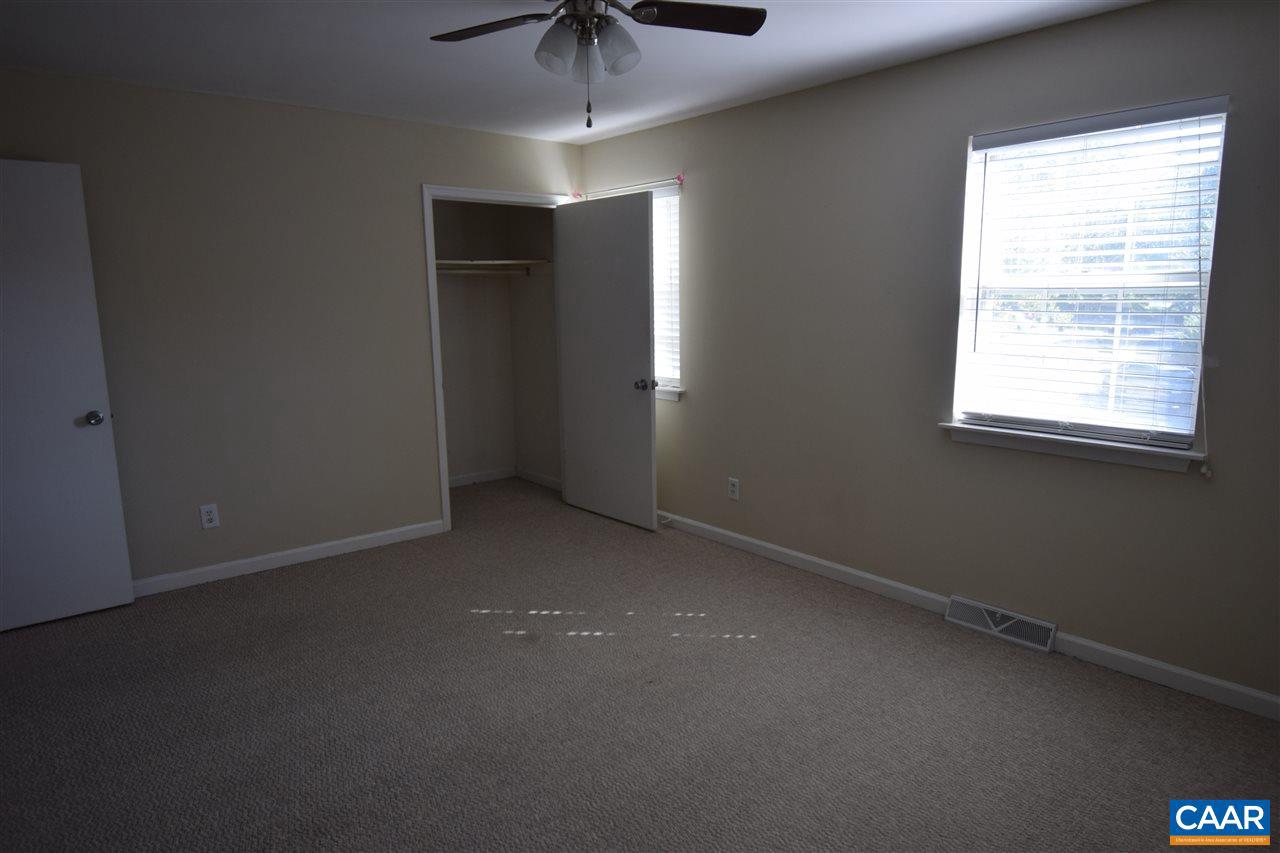 TOWNWOOD COURT - Residential Lease